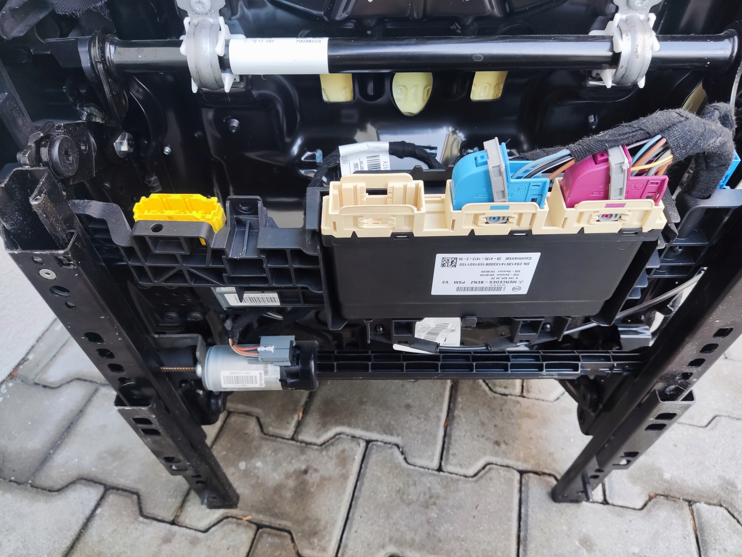 SEDACKA PREDNA ZADNA LAVICA KOŽA TAPACIRY MERCEDES GLE I W166 166 15-19