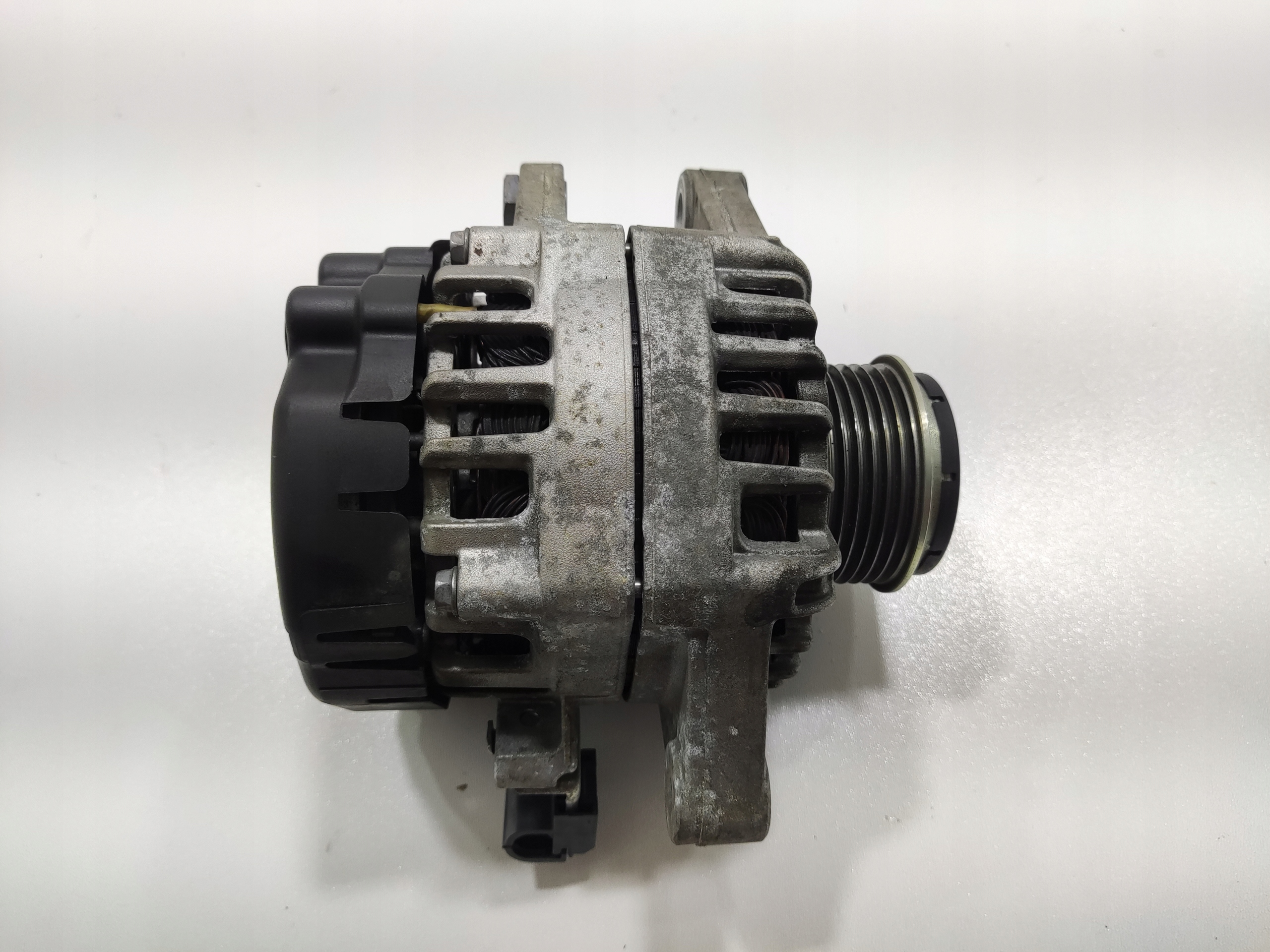 ALTERNÁTOR TOYOTA YARIS III 1.0 VVTI 2014-2017 LIFT 27060-0Q200