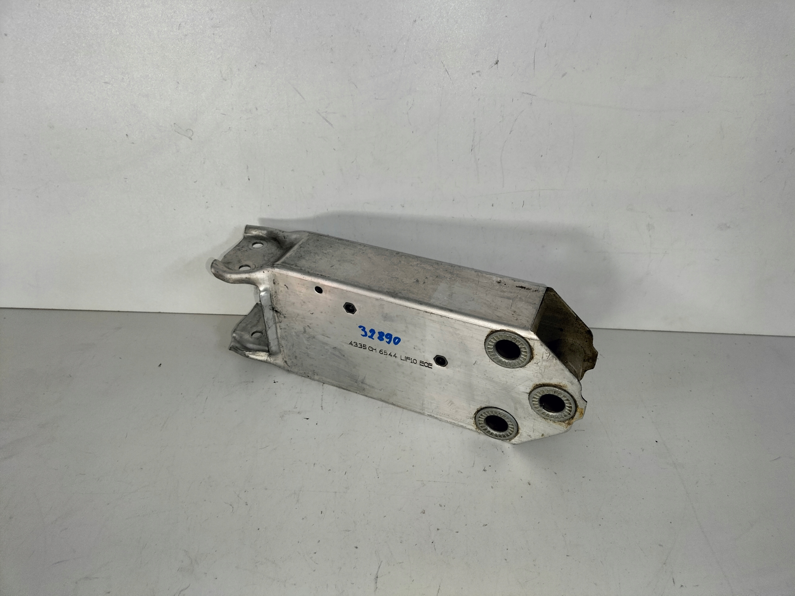 ĽAVÝ PREDNÝ ABSORBER NARAZU BMW 5 F10 F11 10-