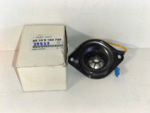 VYSKOVY REPRODUKTOR PALUBNEJ DOSKY BMW 5 F10 F11 10- BMW 6 F06 F12 F13 11- VYSKOVY REPRODUKTOR PALUBNEJ DOSKY BMW 5 F10 F11 10- BMW 6 F06 F12 F13 11-