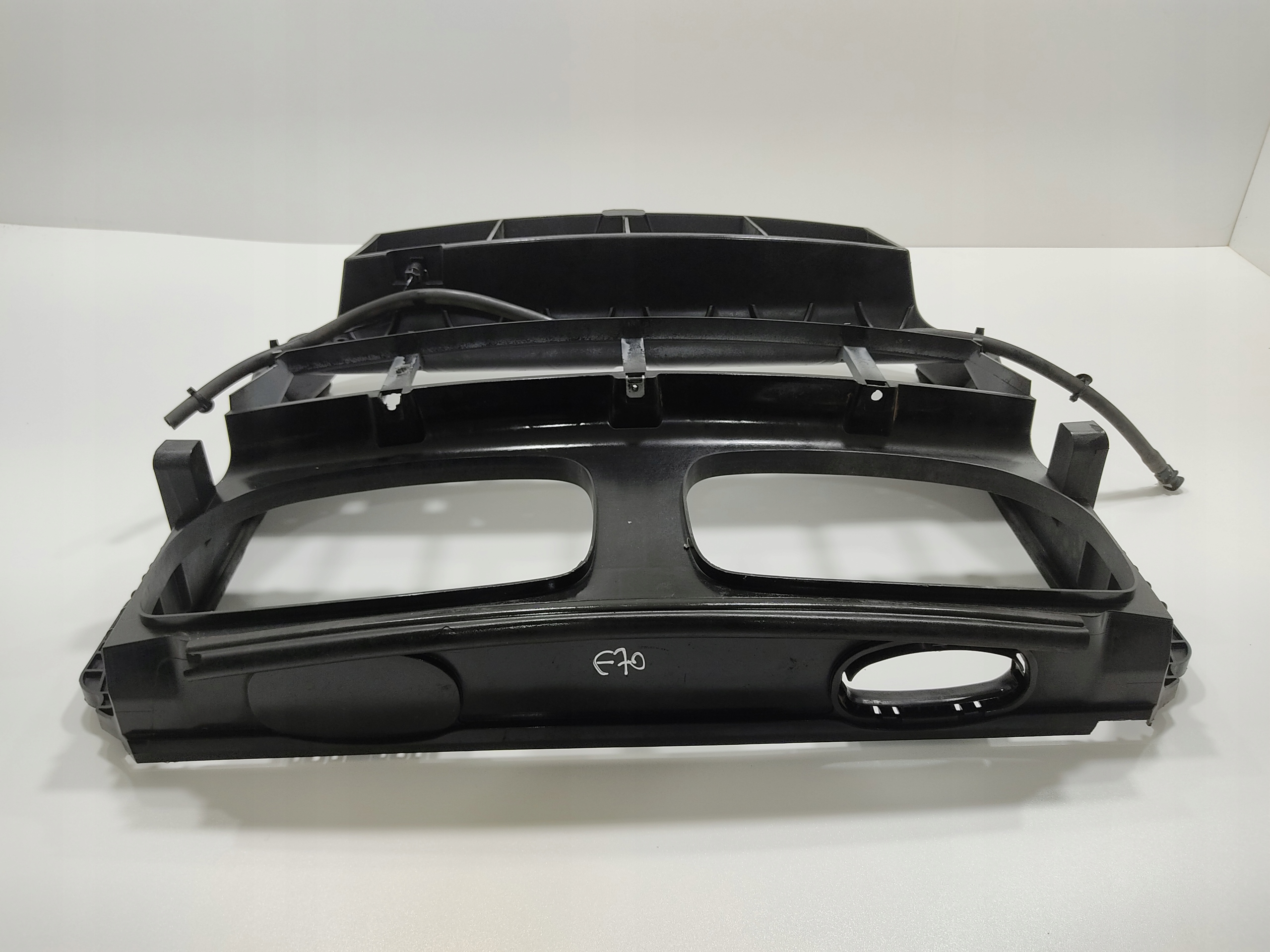 VOLANT NASAVANIE VZDUCHU VÝSTUHA BMW X5 E70 7159583 2006-2009
