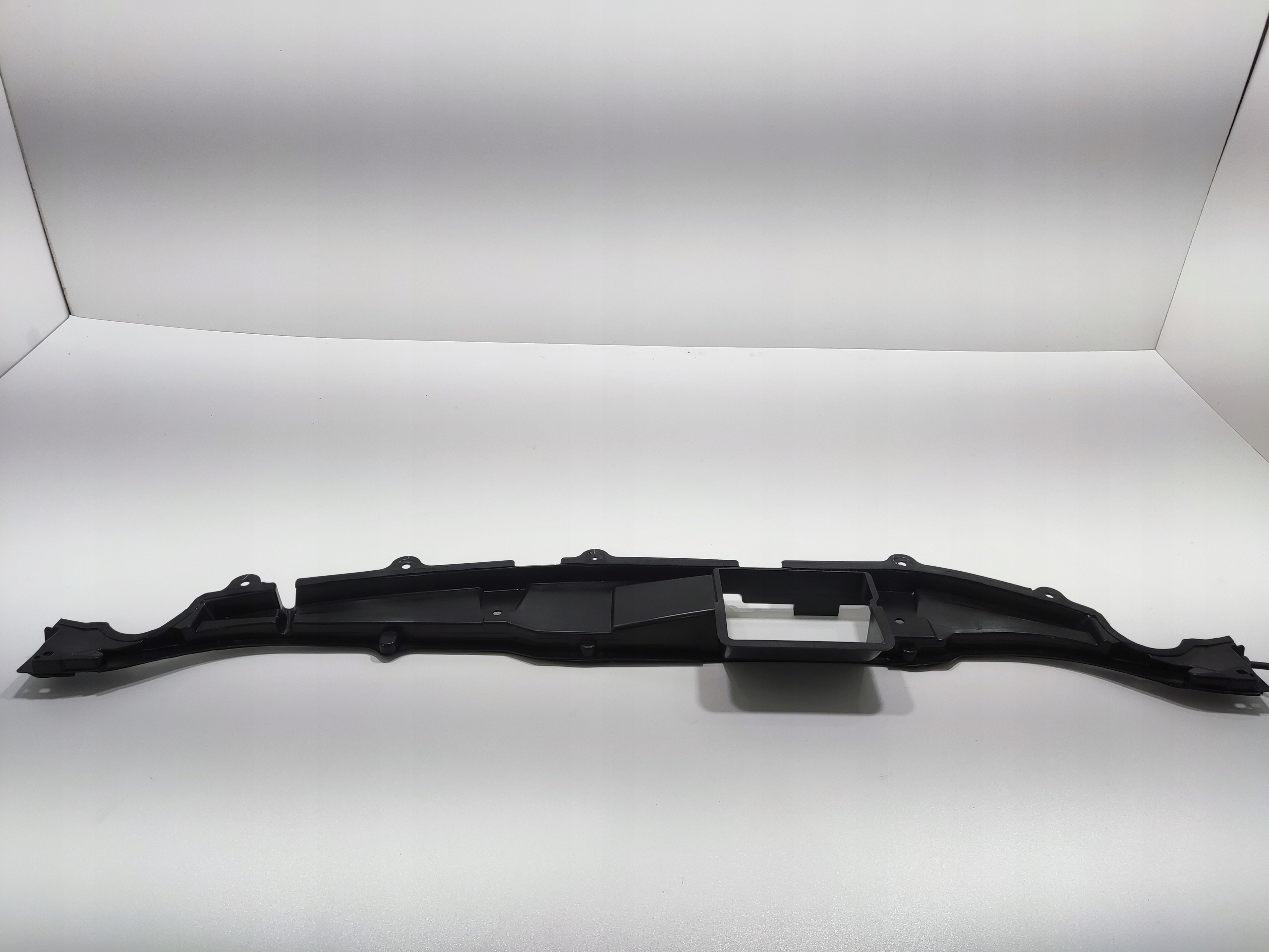 TORPEDO, PLAST POD STIERACE SPODNE MG 4 MG4 2023-2025 10987471