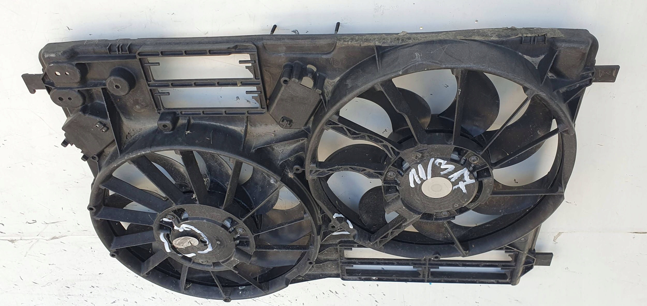 Ford Kuga II 2.0 tdci 3135103884 VENTILATOR CHLADICA