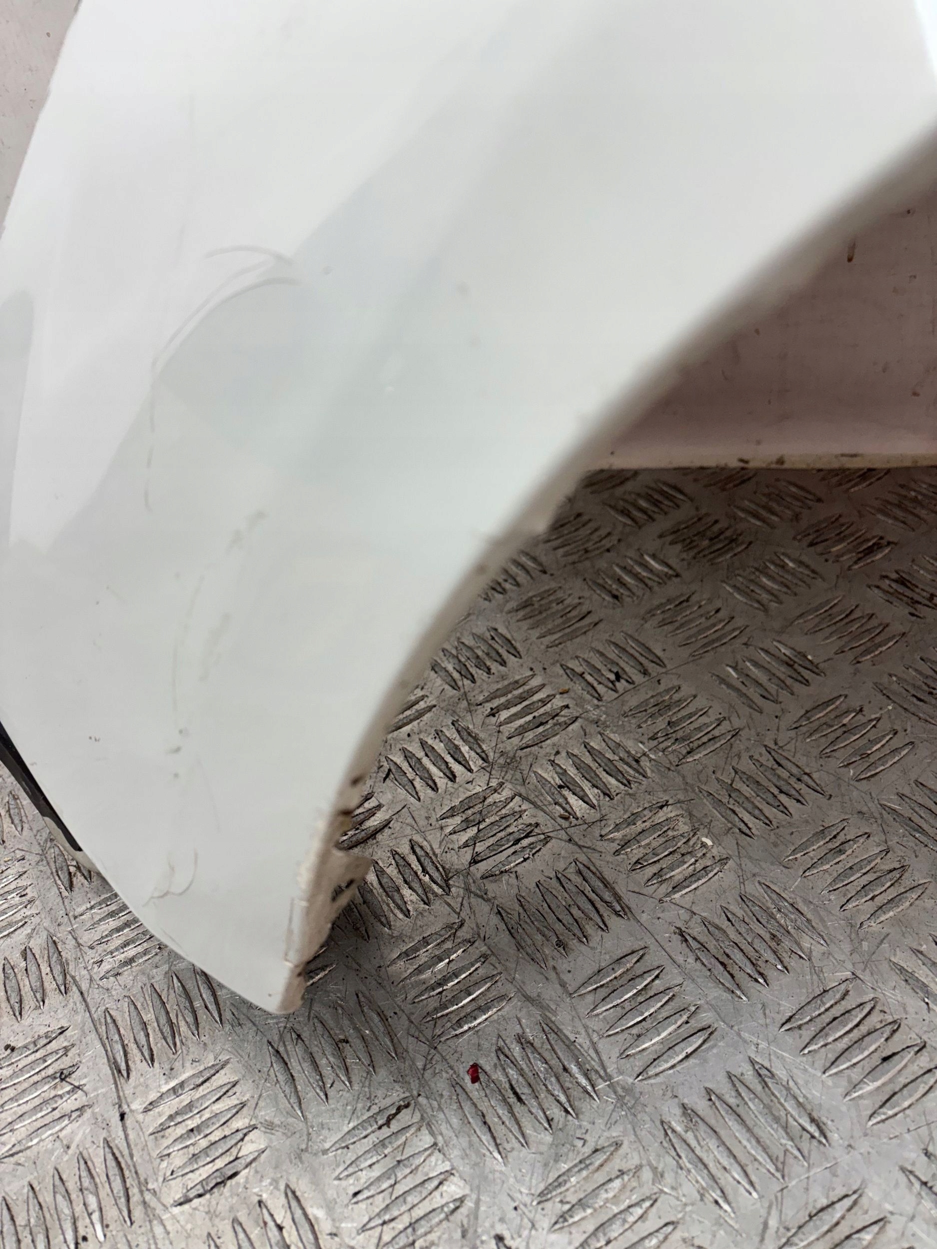 BLATNIK PREDNÝ LAVY DACIA SANDERO I 08-