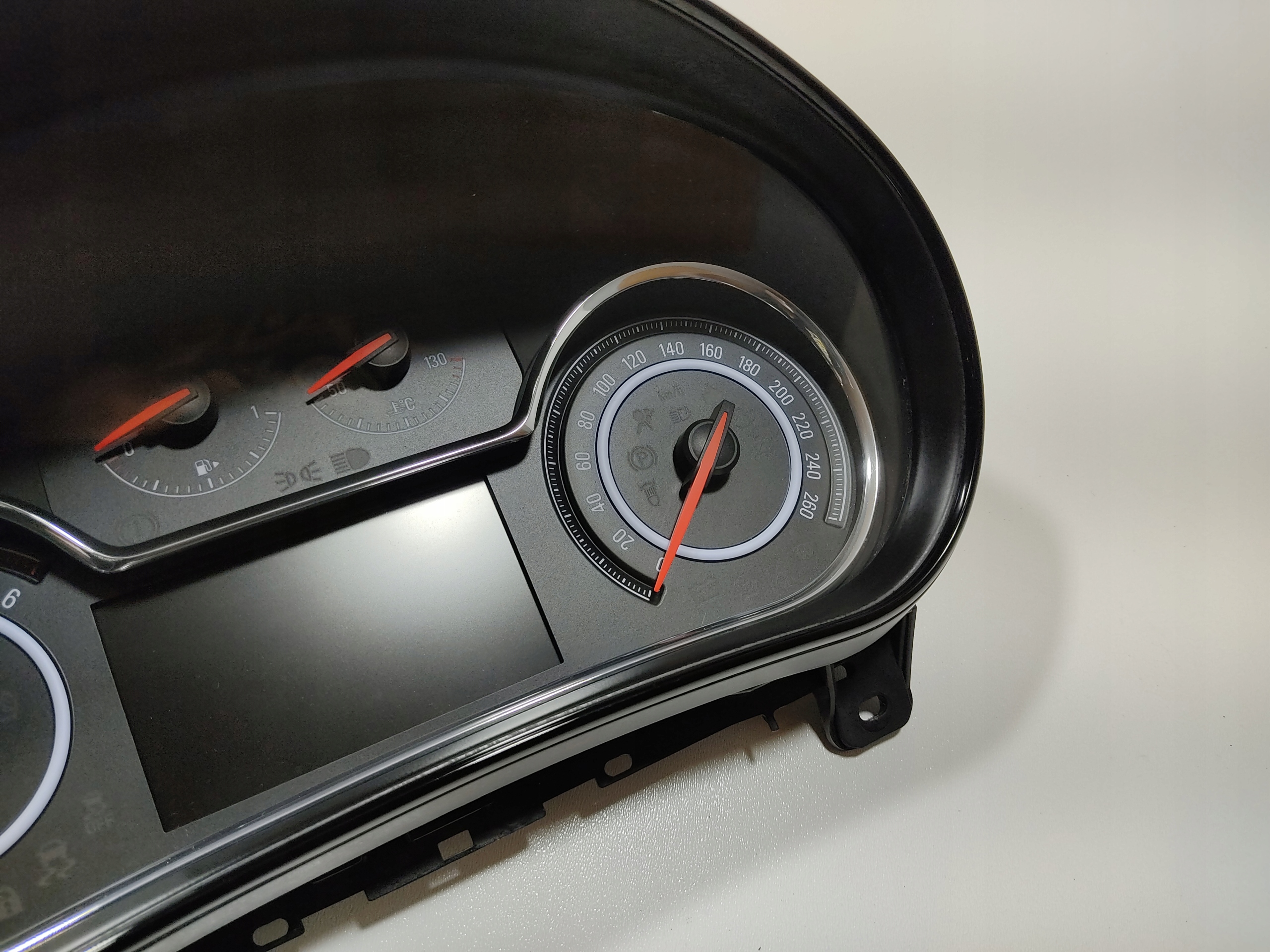 TACHOMETER BUDIKY INSIGNIA A LIFT 23464928 EUROPA 2013-2017