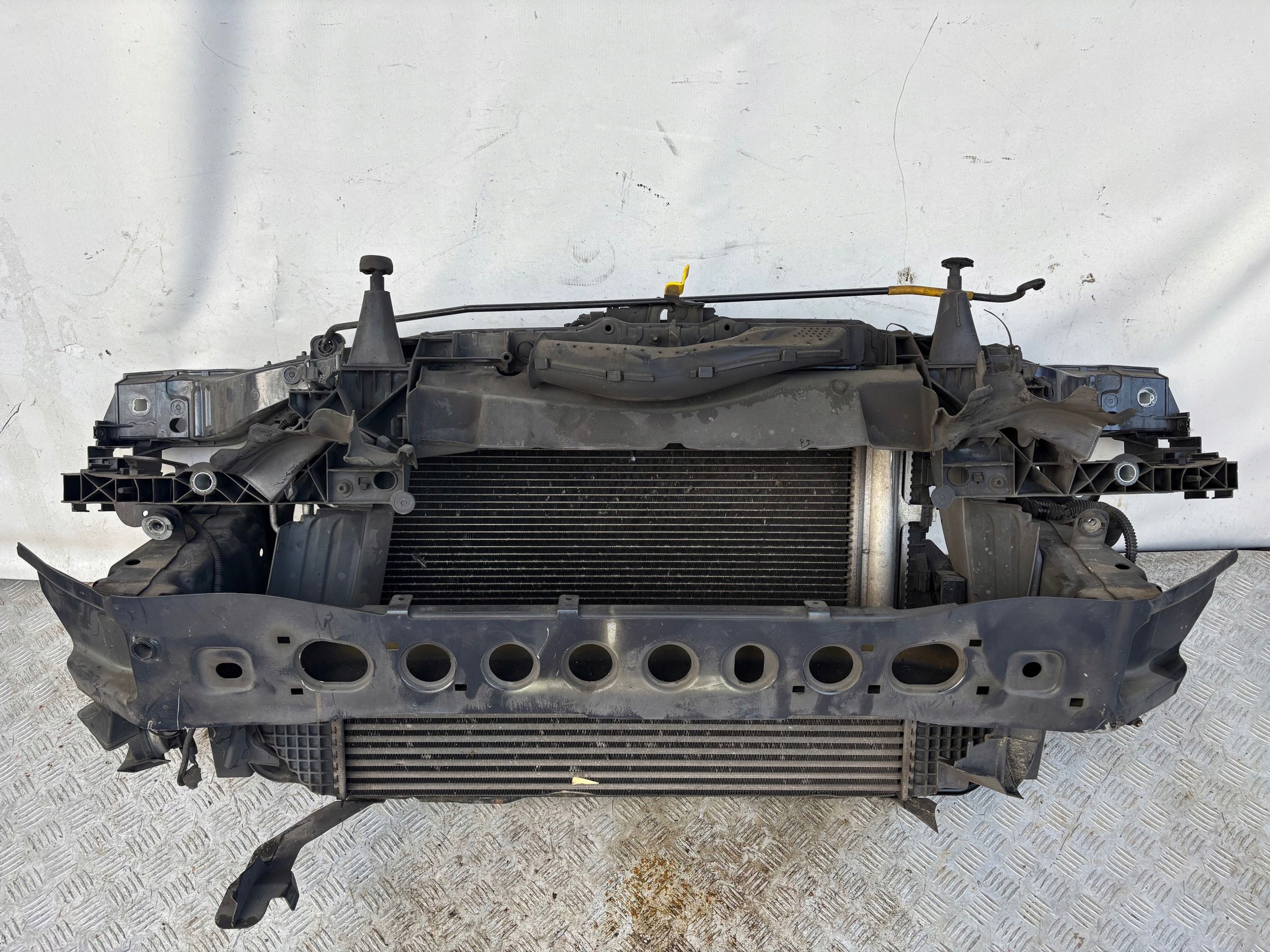 PREDNE CELO VYSTUHA CHLADICE FORD C-MAX II MK2 1.6 ECOBOOST 10-