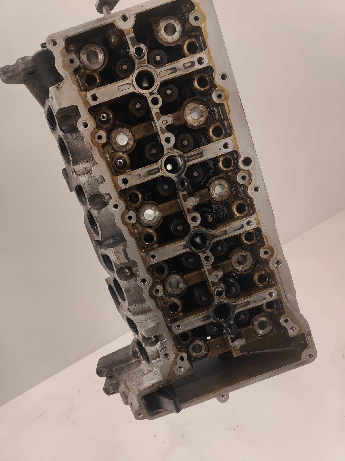 BMW n47 2.0 diesel HLAVA MOTORA VENTILY n47d20a e60 e90 e87 779767807