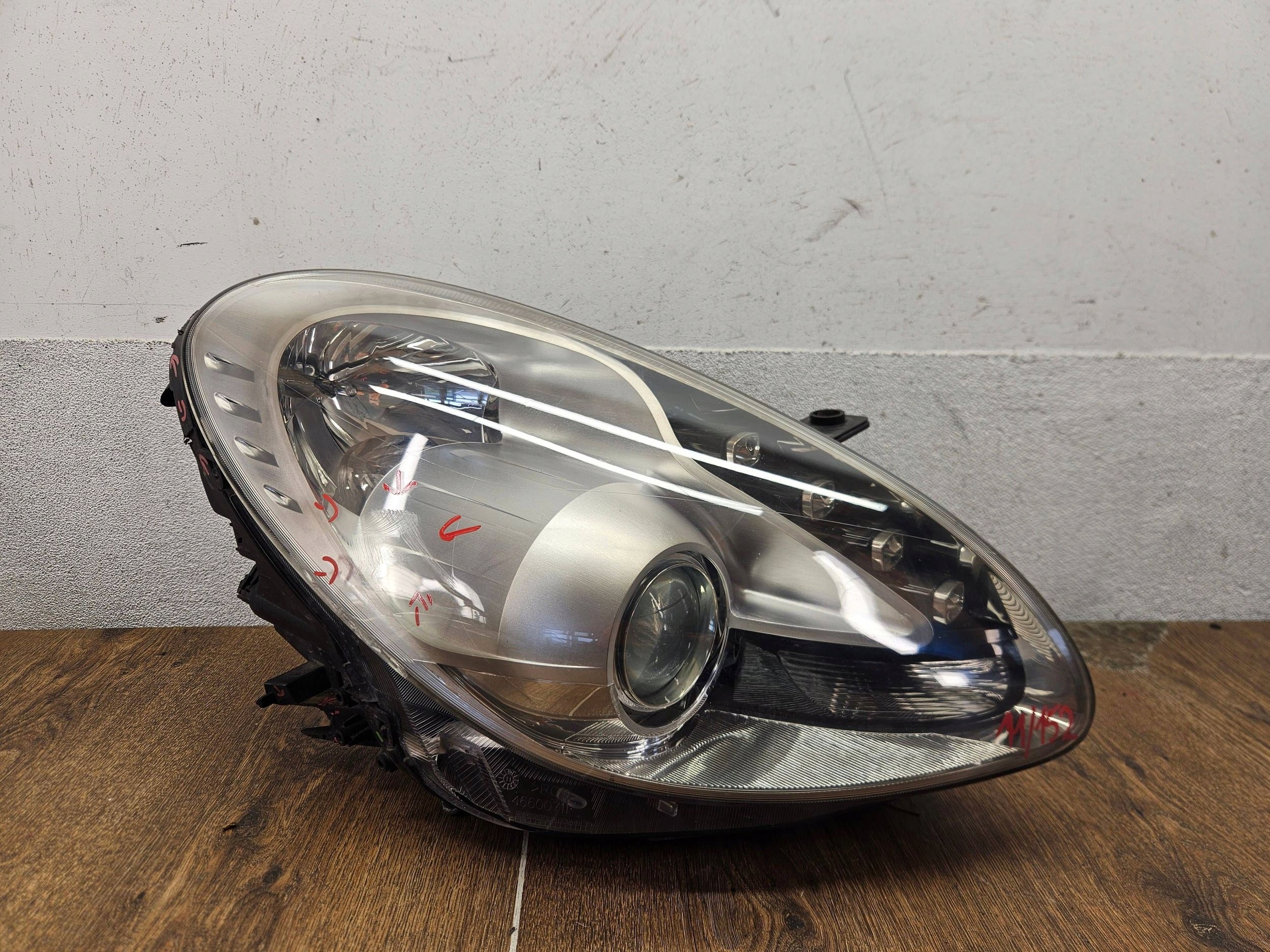 Alfa Romeo Giulietta 00505202270 PRAVA PREDNÉ SVETLO PREDNÝ