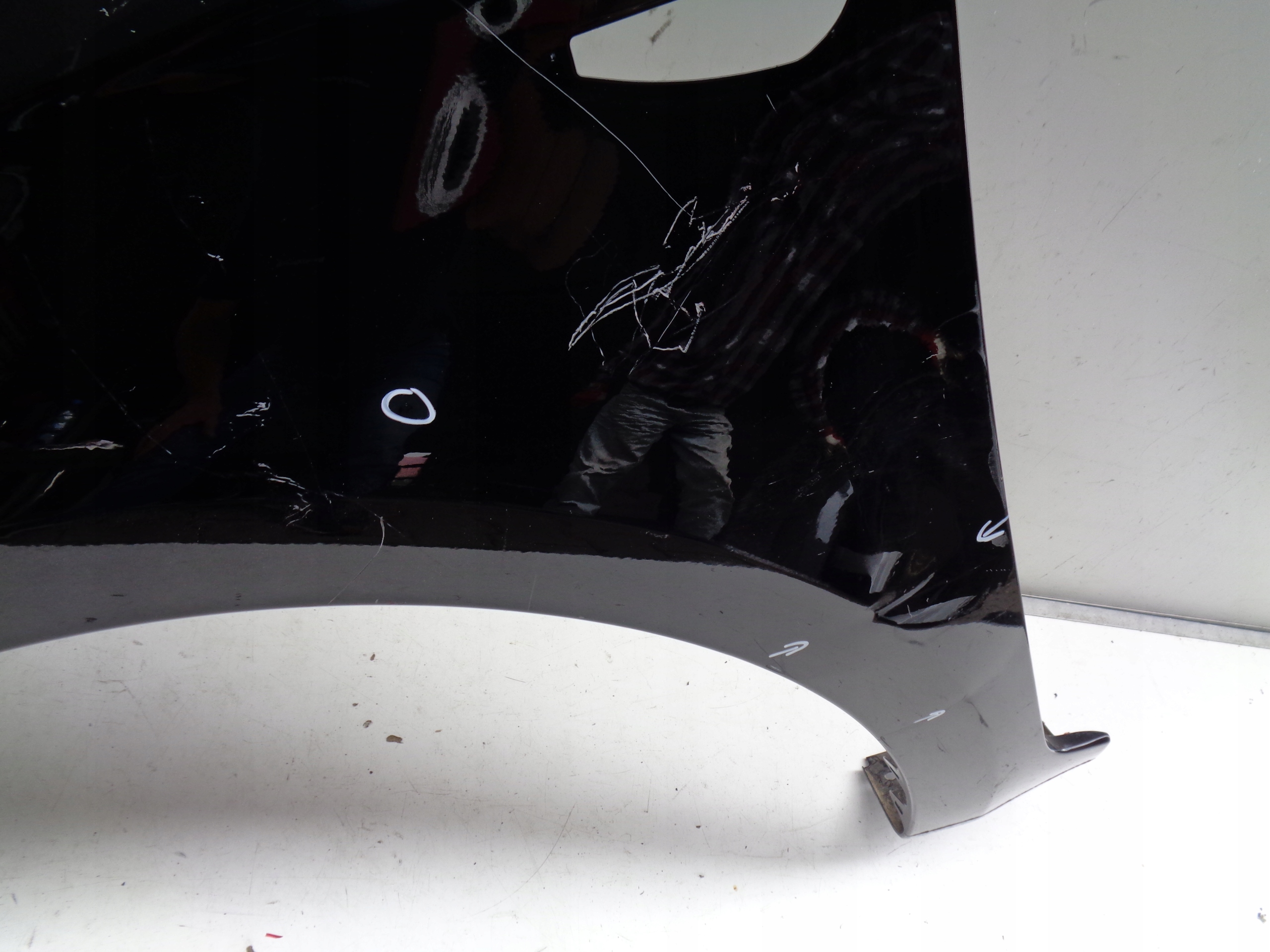 ĽAVÝ PREDNÝ BLATNÍK HYUNDAI I20 08-12 NR 13290