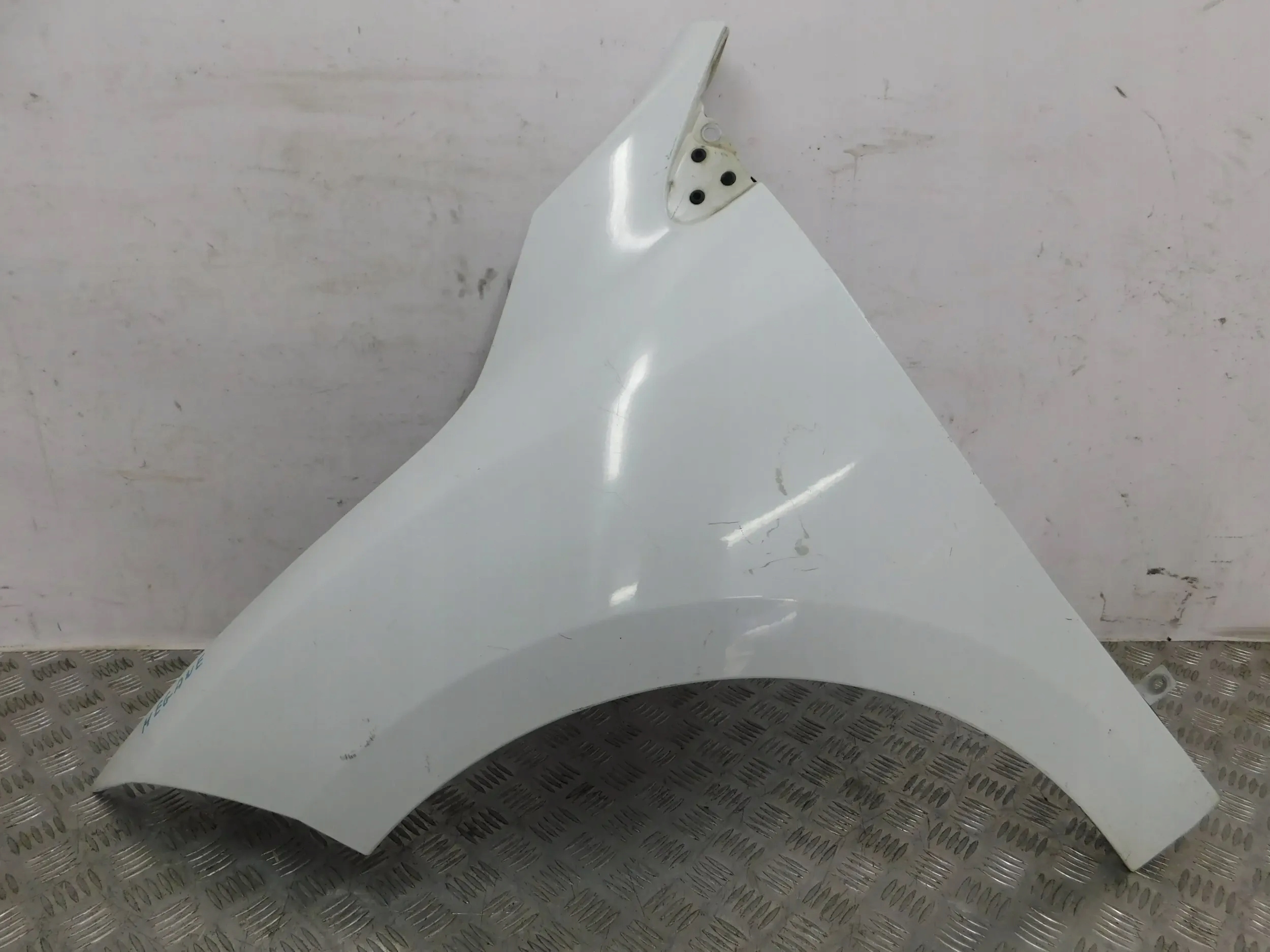 BLATNIK PREDNÝ LAVY RENAULT MEGANE III 3 08-