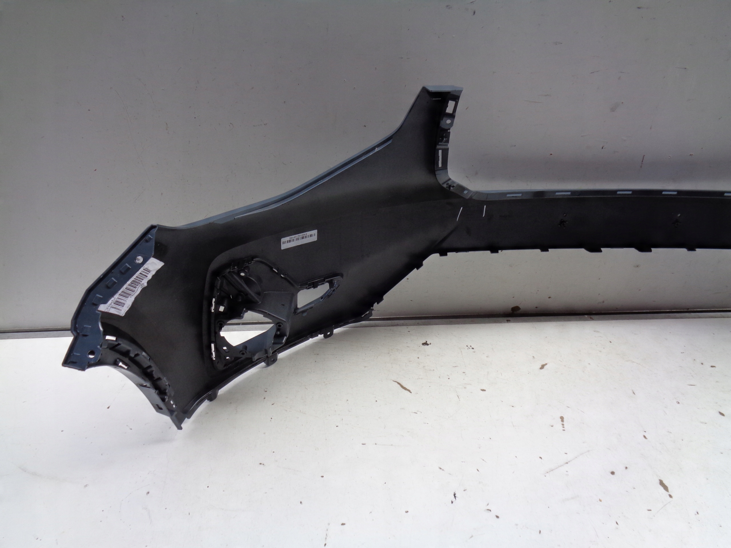 PREDNÝ NÁRAZNÍK VOLVO C40 XC40 22- LIFT NR 41777
