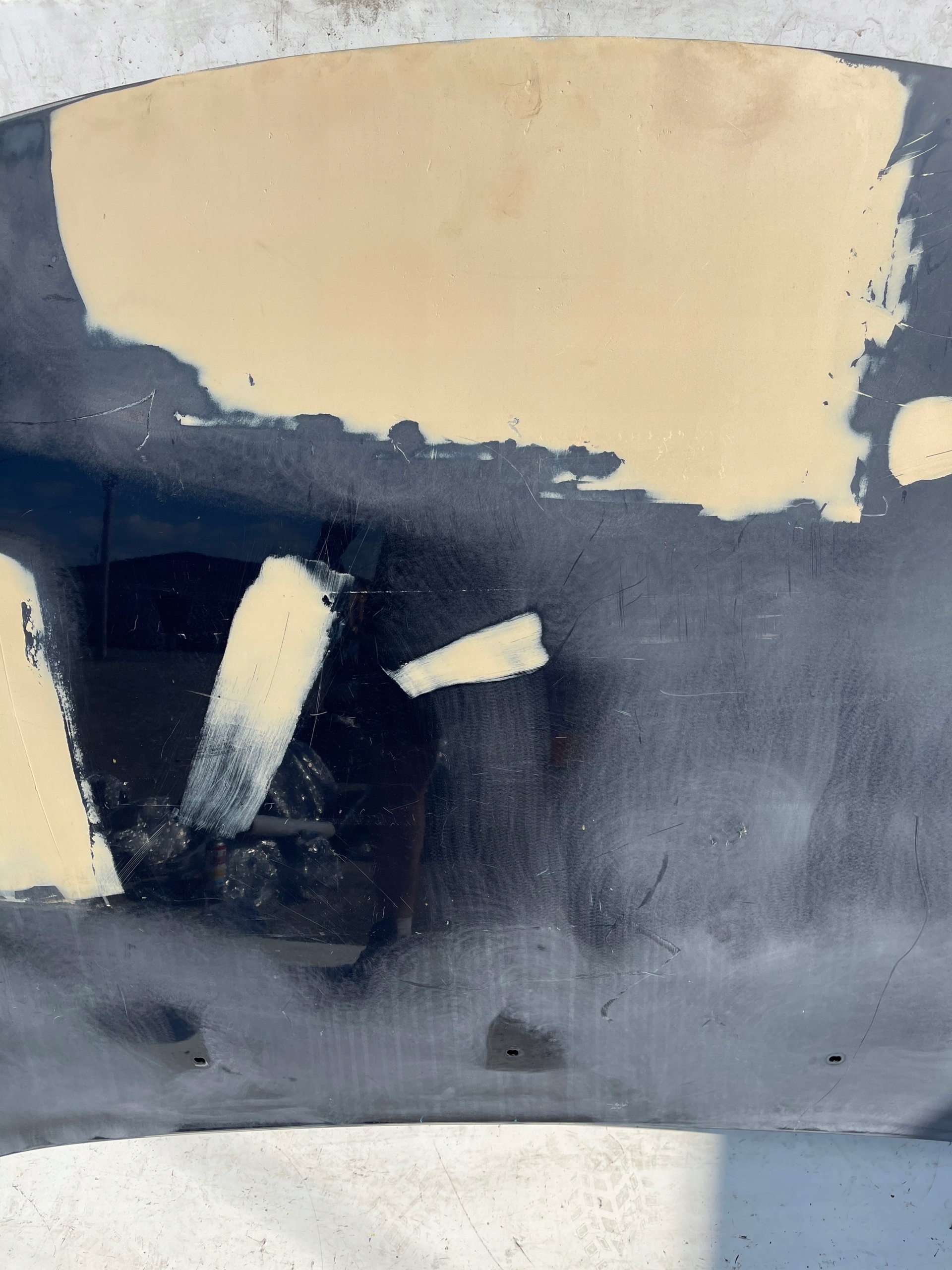 PREDNÁ KAPOTA VOLVO V70