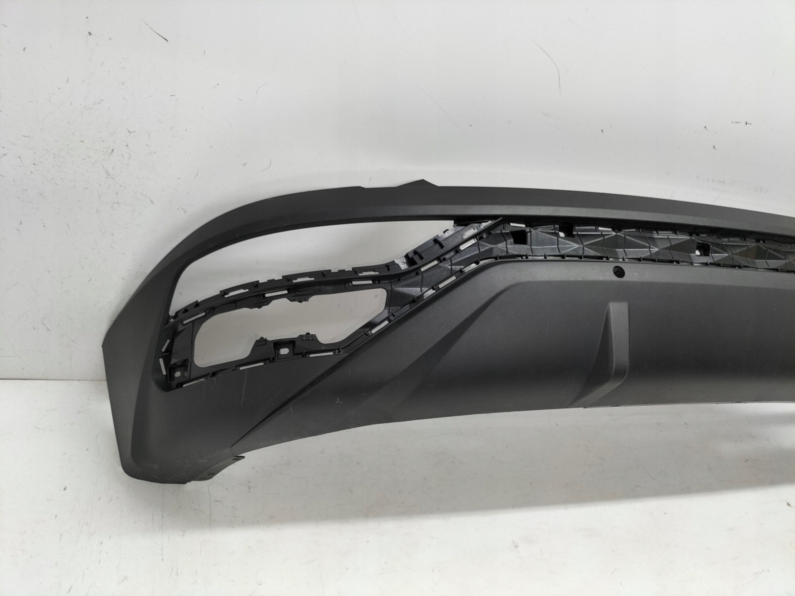 ZADNÝ NÁRAZNÍK HYUNDAI TUCSON 4 IV 20-