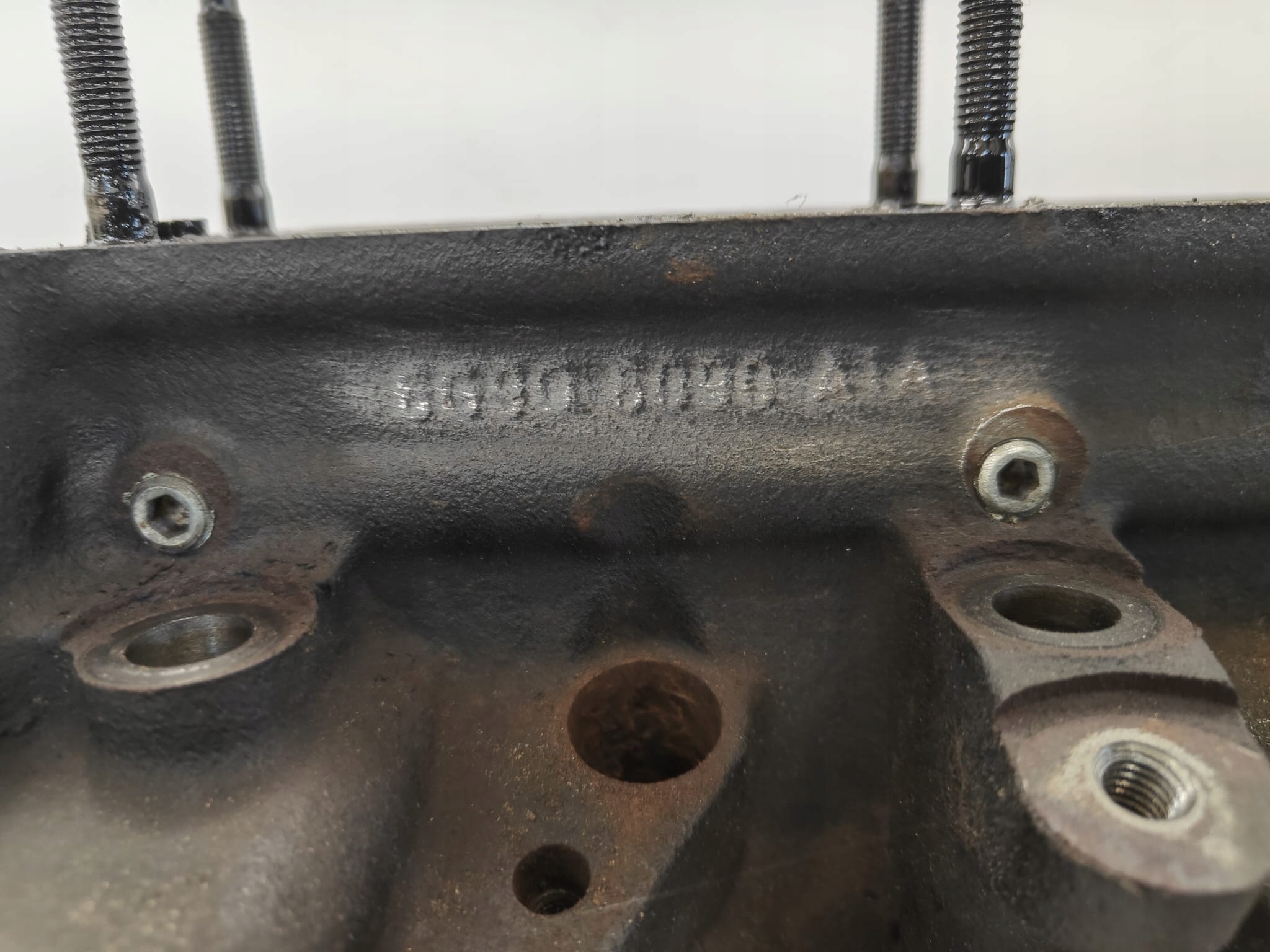 Ford 1.8 tdci 6g908090a1a kkda qyba HLAVA MOTORA