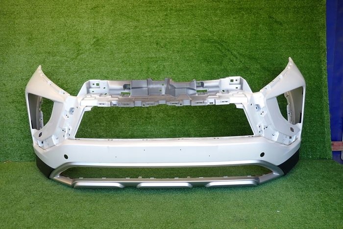 MITSUBISHI ECLIPSE CROSS 17- PREDNÝ NÁRAZNÍK