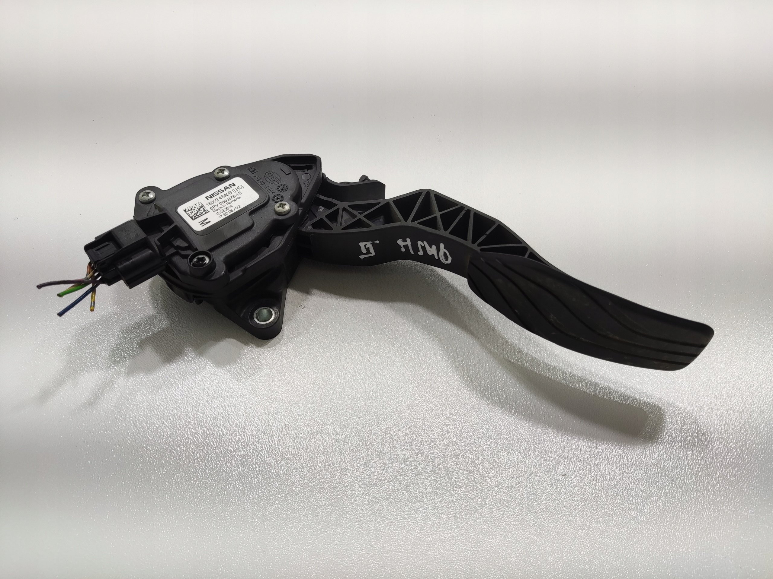 PLYNOVY PEDAL NISSAN QASHQAI II J11 2014-2016 18002-4BA0B