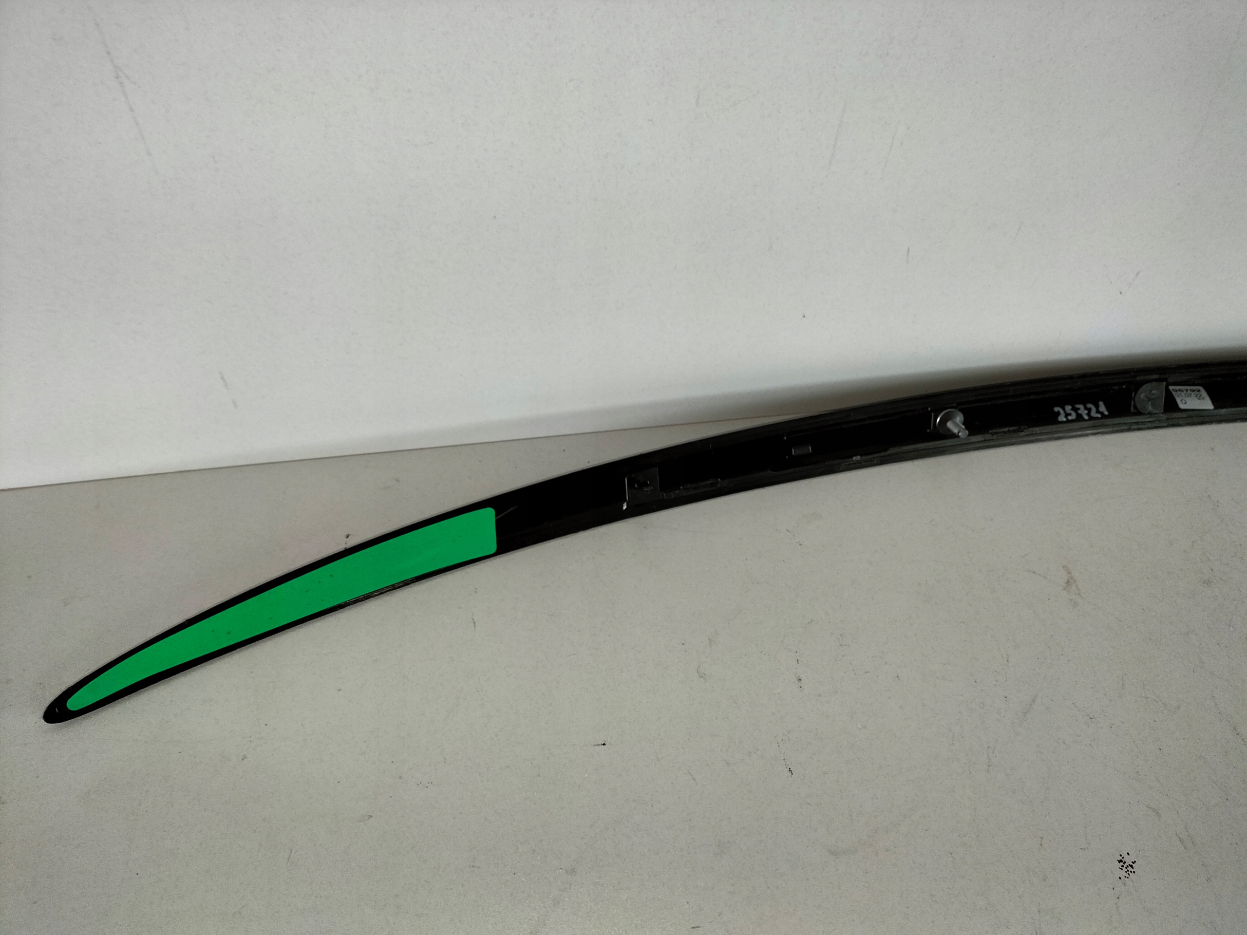 SPOJLER ZADNEJ KAPOTY MERCEDES EQS V297 21-