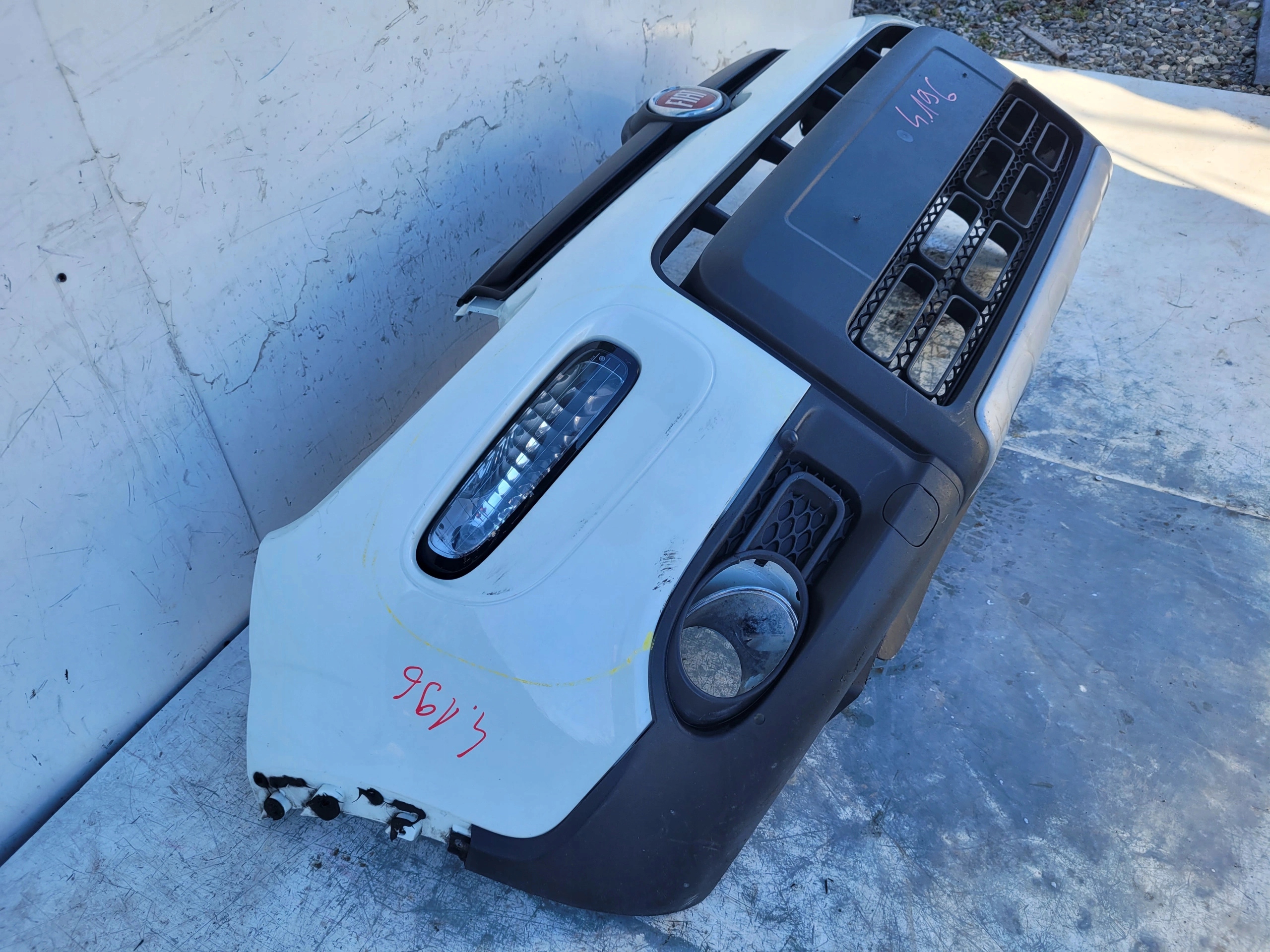 FIAT PANDA III 3 CROSS PREDNÝ NÁRAZNÍK