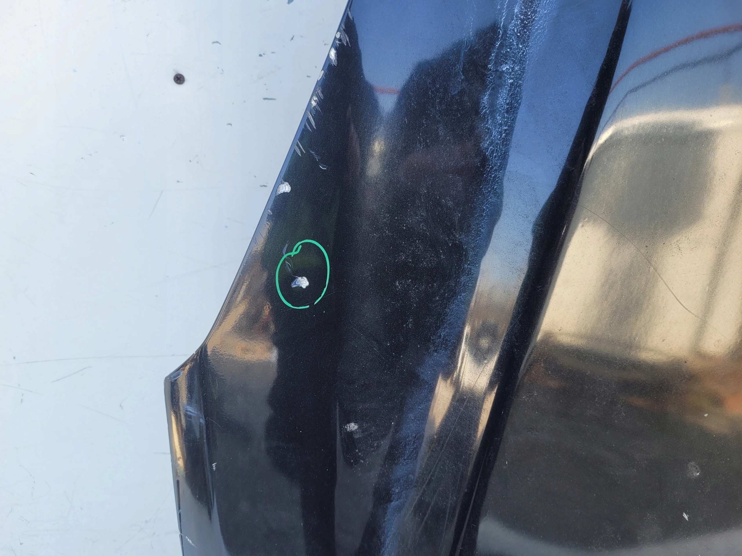 MERCEDES E W207 PREDNA KAPOTA