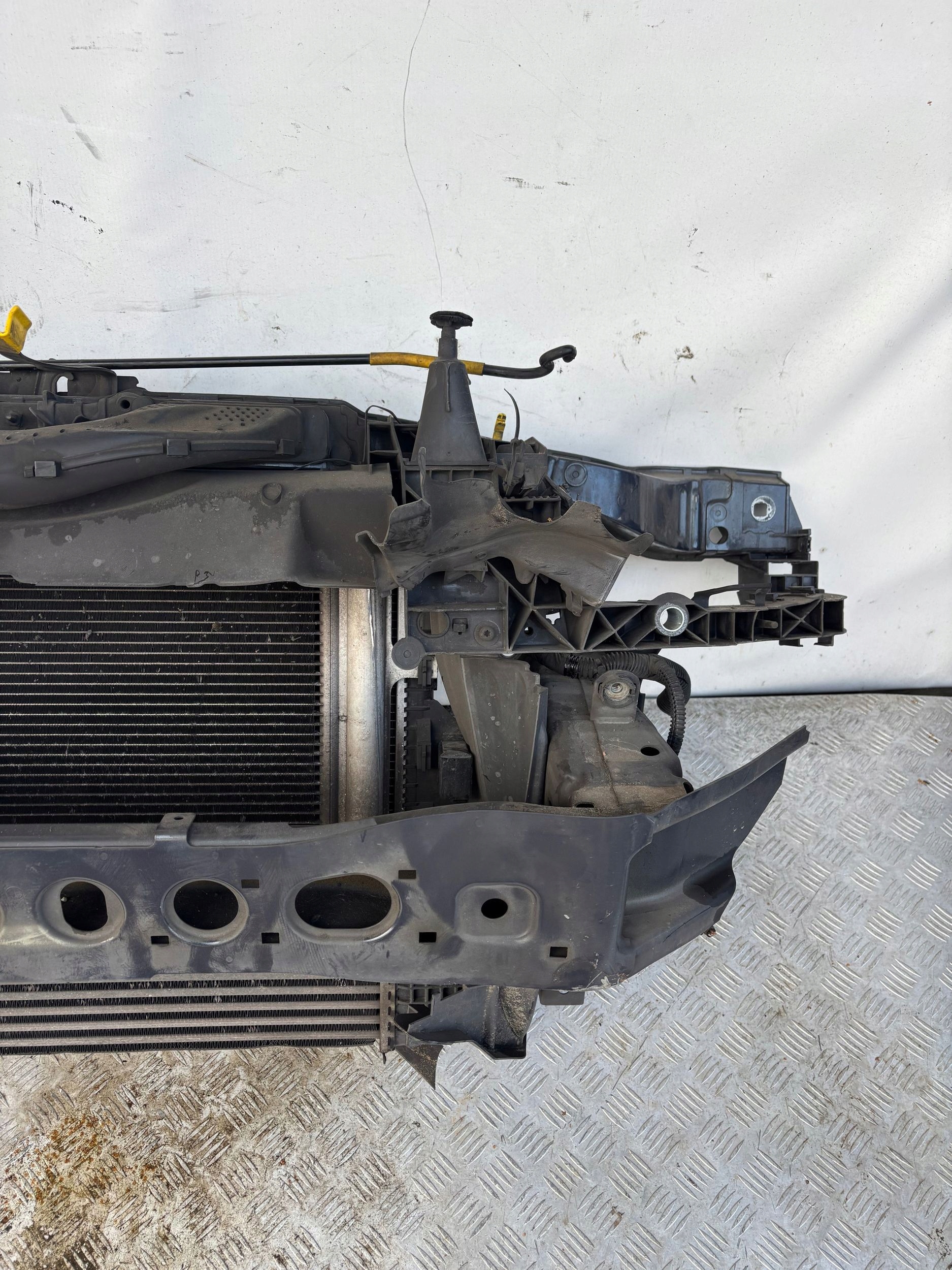 PREDNE CELO VYSTUHA CHLADICE FORD C-MAX II MK2 1.6 ECOBOOST 10-