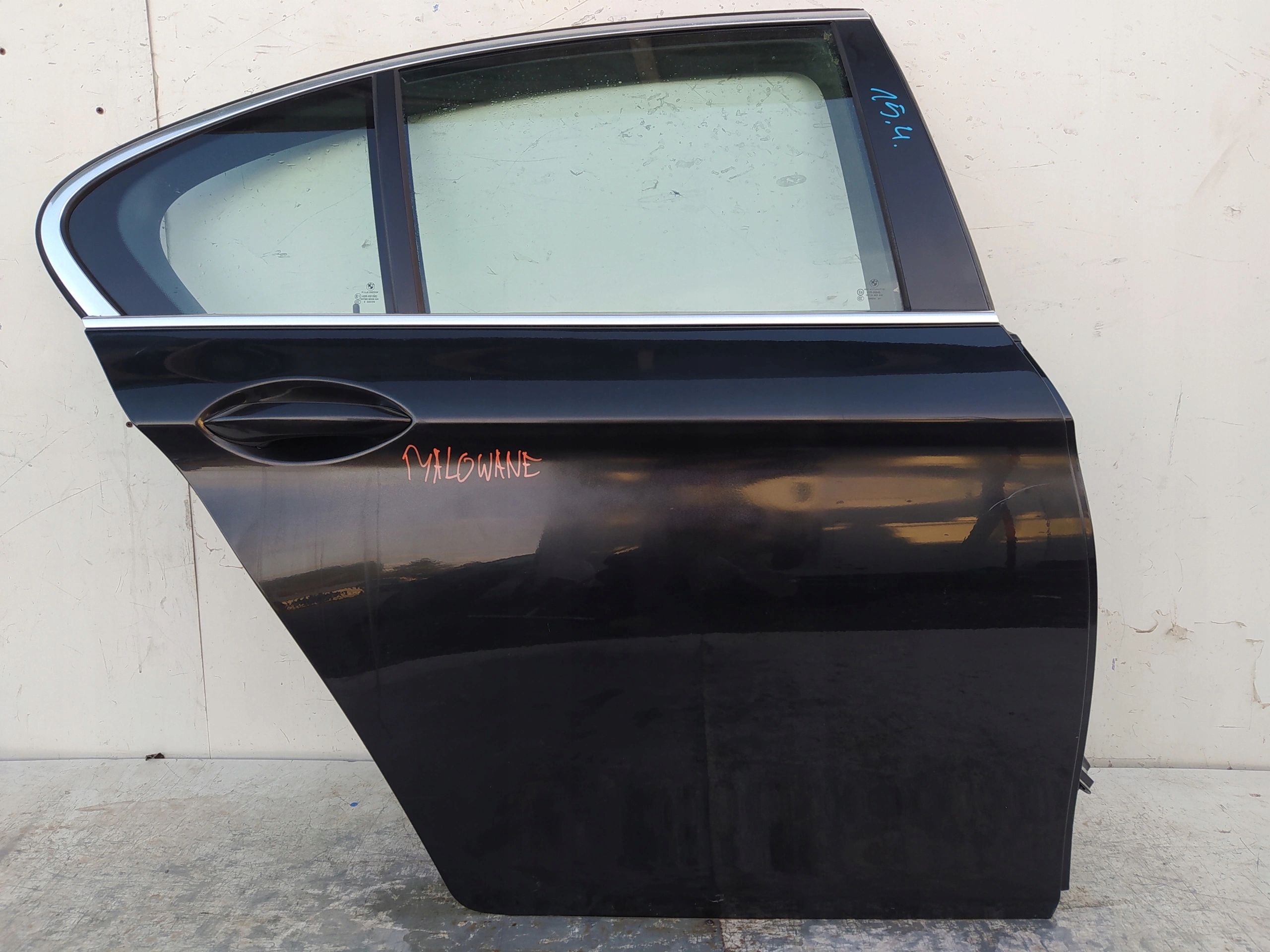 BMW 5 F10 PRAVE ZADNE DVERE