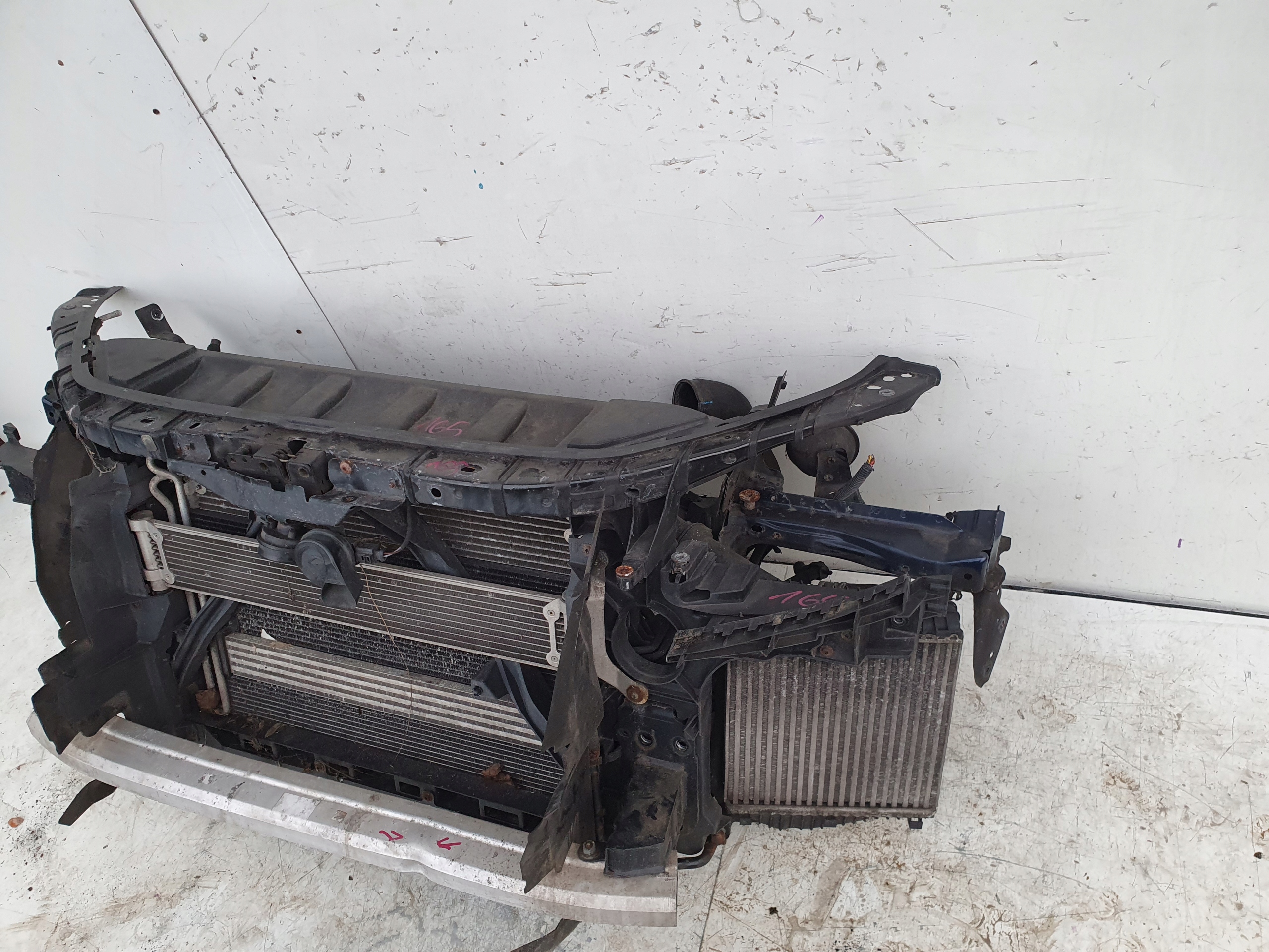 AUDI Q7 4L 3.0 TDI PREDNE CELO