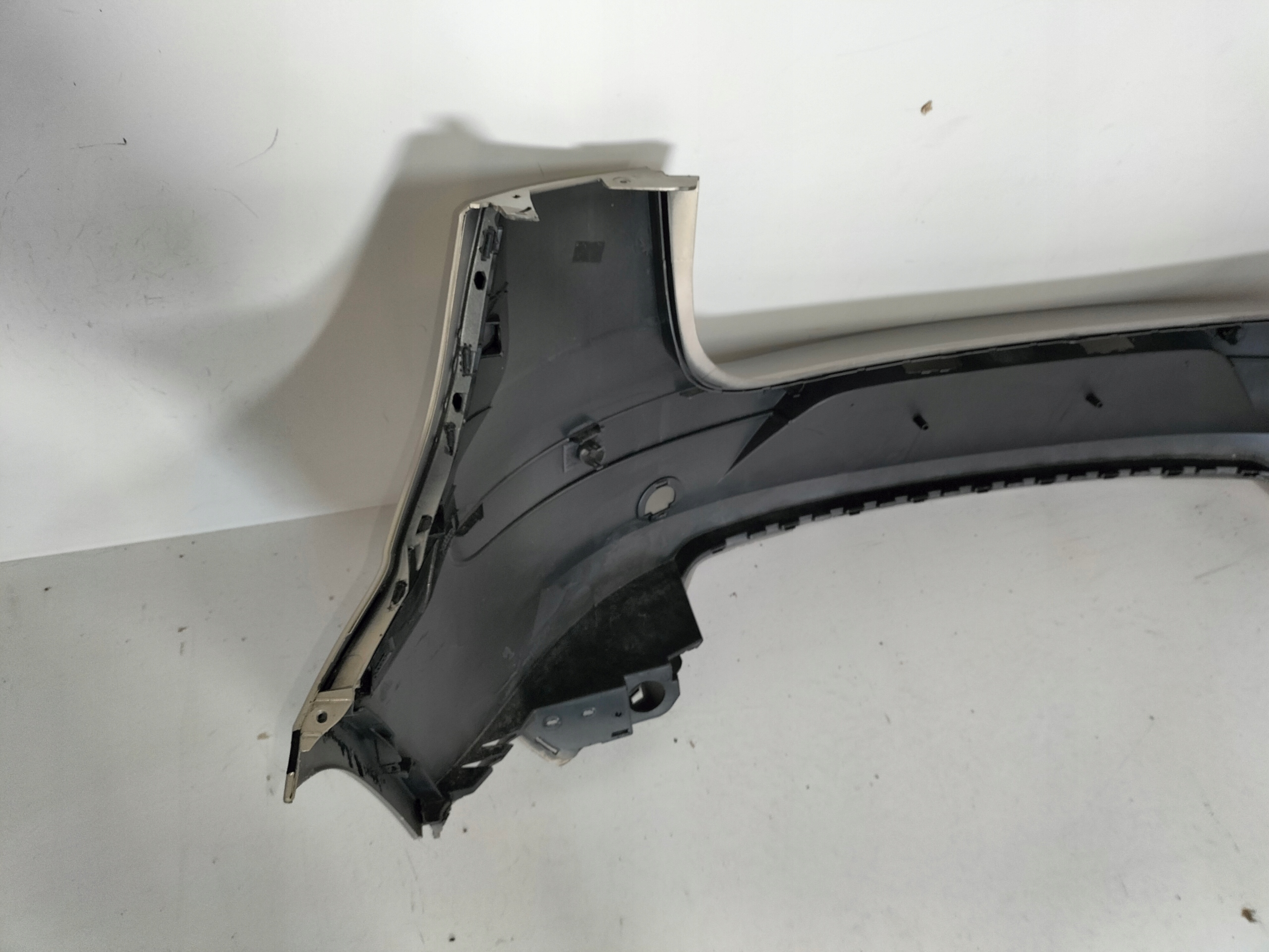ZADNÝ NÁRAZNÍK SEAT ALTEA 04-08