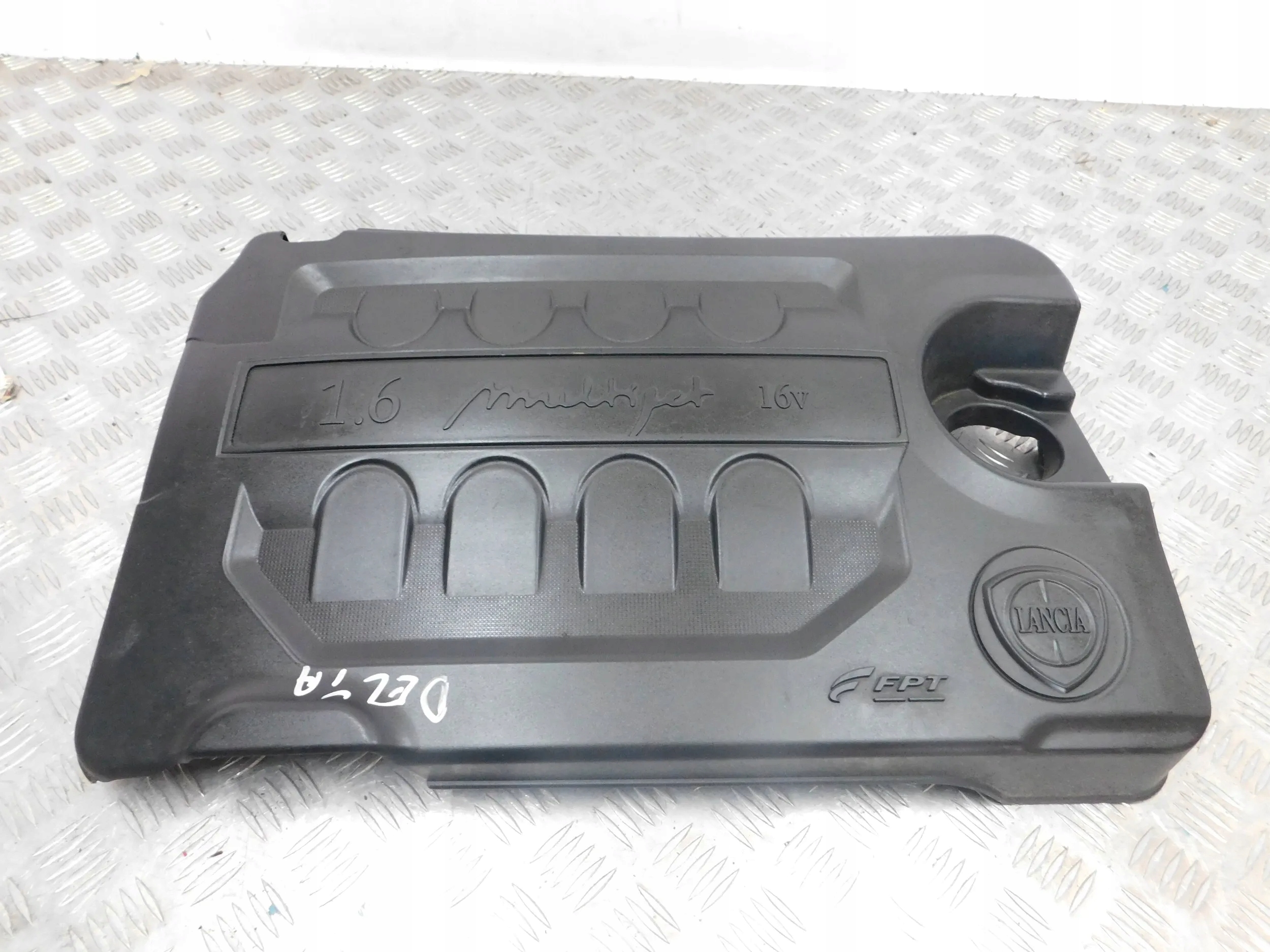 HORNÝ KRYT MOTORA LANCIA DELTA 1.6 MULTIJET