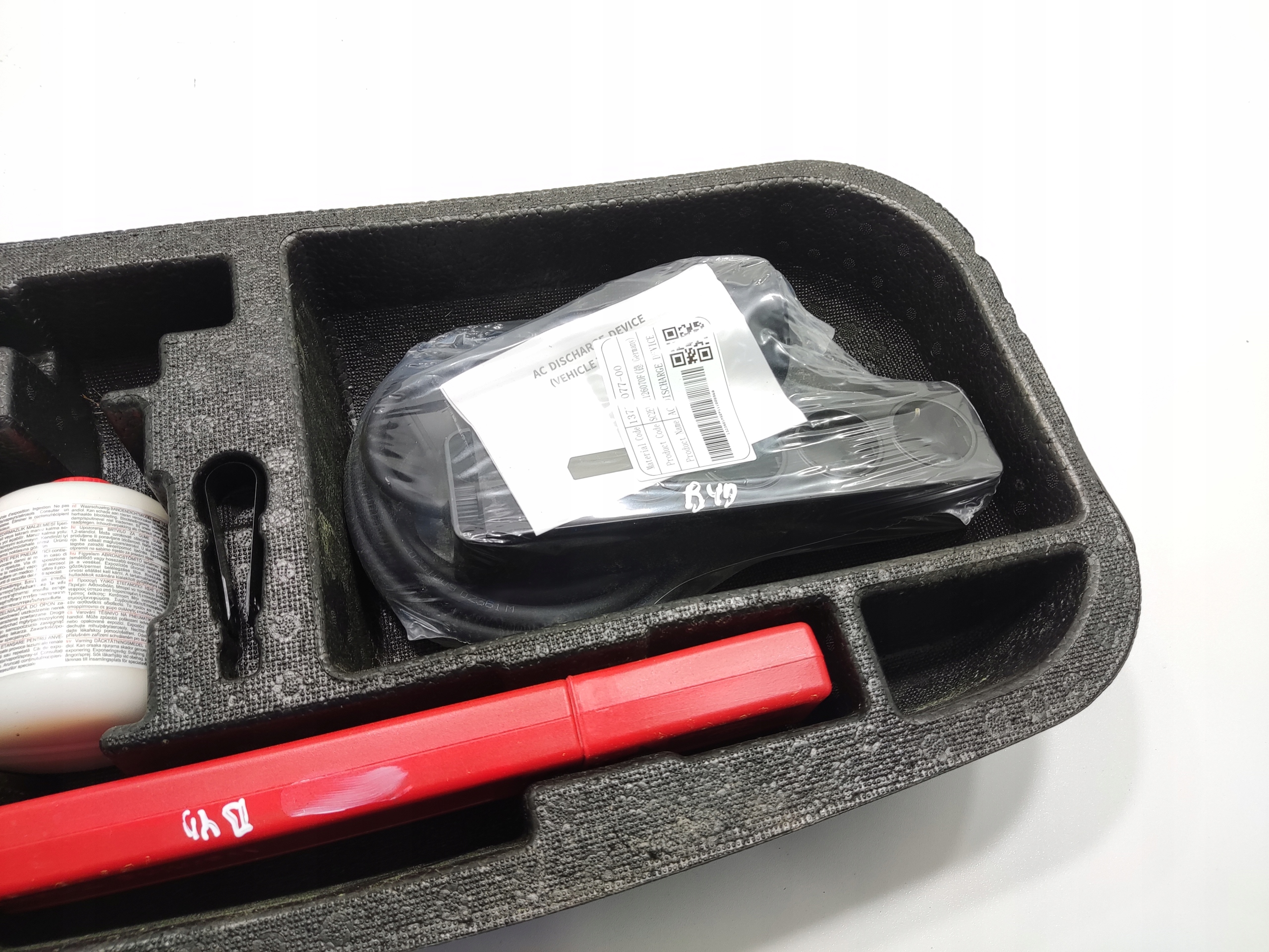 NOSIČ KOŁA ZDVIHÁK, SADA NÁRADIA KOMPRESOR KOLIES BYD SEAL 2024-25 EKEA-5608051