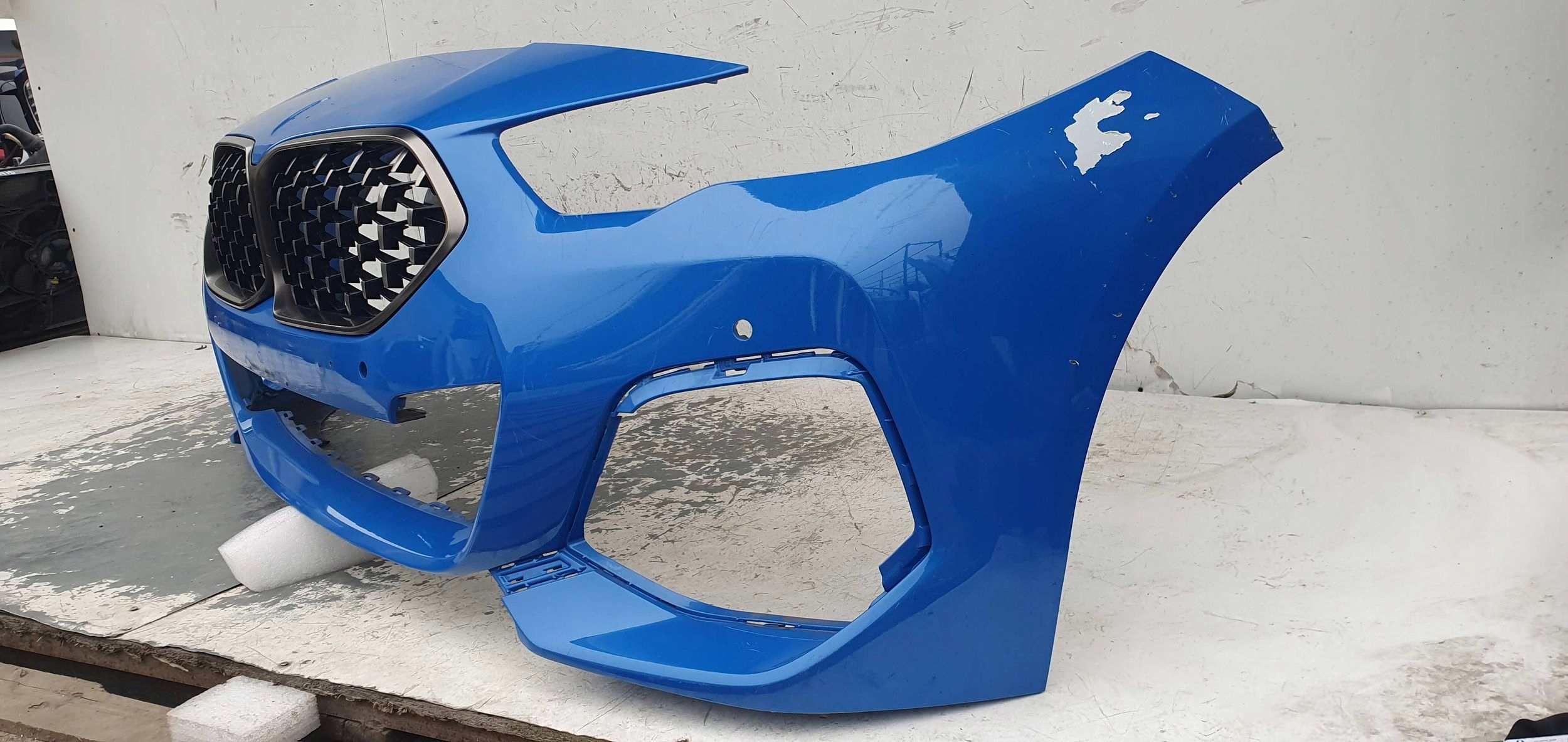 BMW 2 F44 M LOZNEJ PLOCHYER PREDNÝ NÁRAZNÍK
