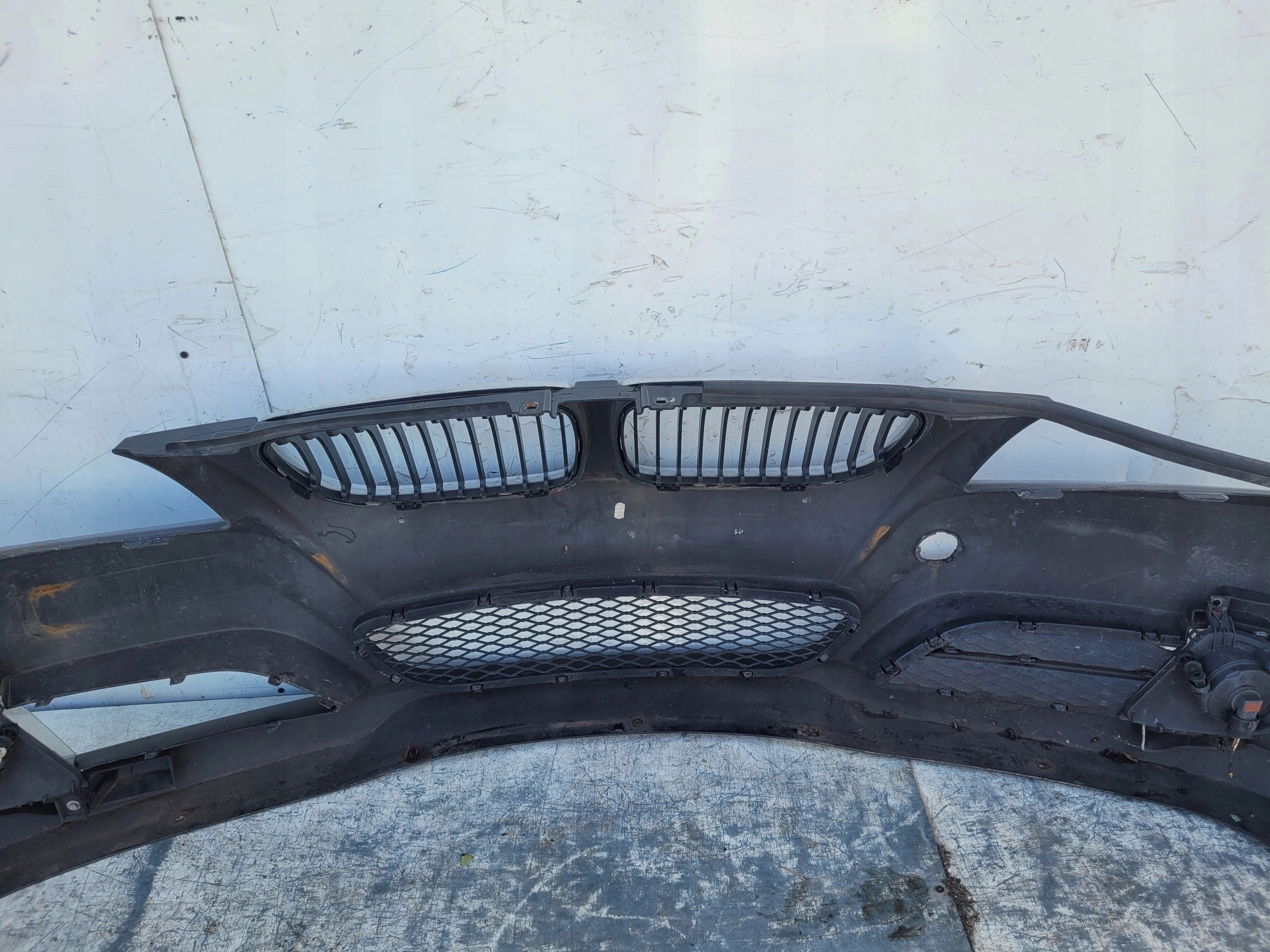 BMW 3 E90 E91 LIFT PREDNÝ NÁRAZNÍK