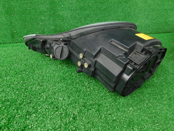 PORSCHE BOXSTER 911 996 986 97-02 PRAVE PREDNE SVETLO