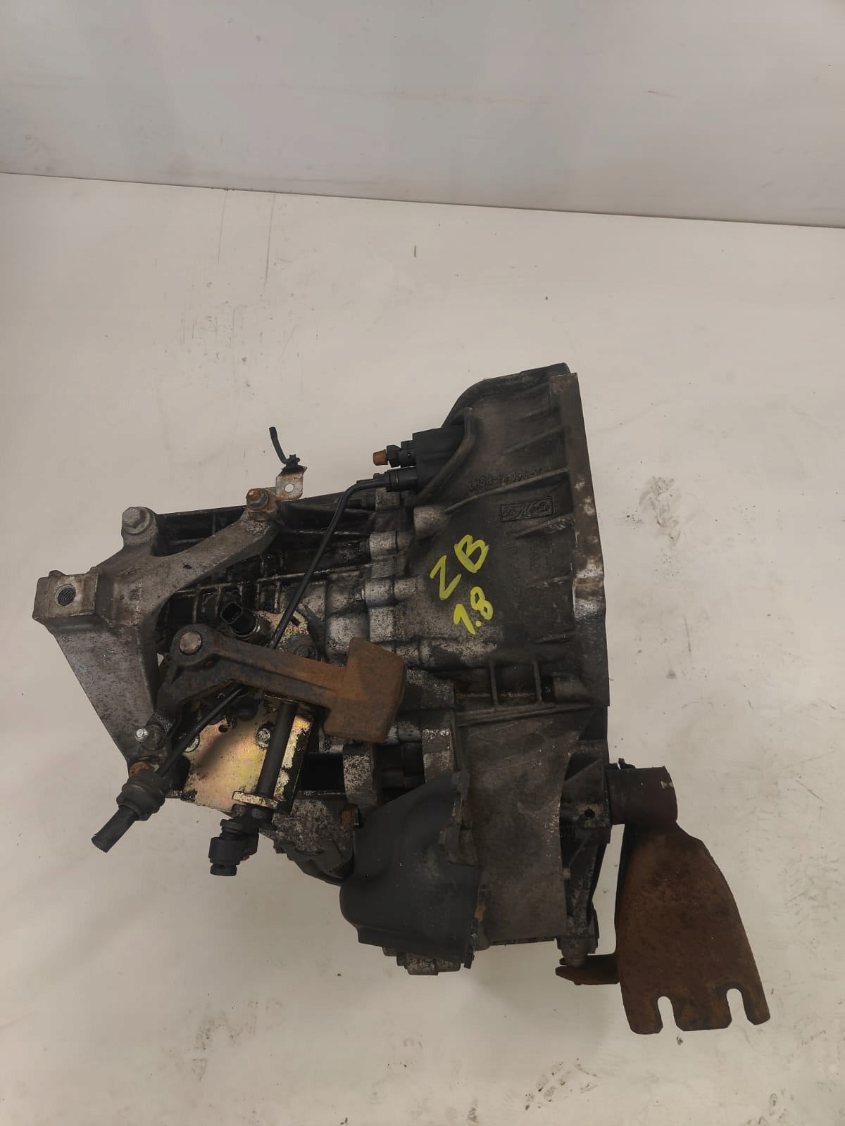 Ford 1.8 diesel mondeo 6m5r-7002-zb PREVODOVKA MANUALNA