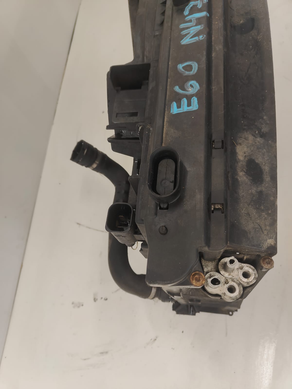 BMW e60 520d n47 oe 7726010401 CHLADICE VENTILATOR