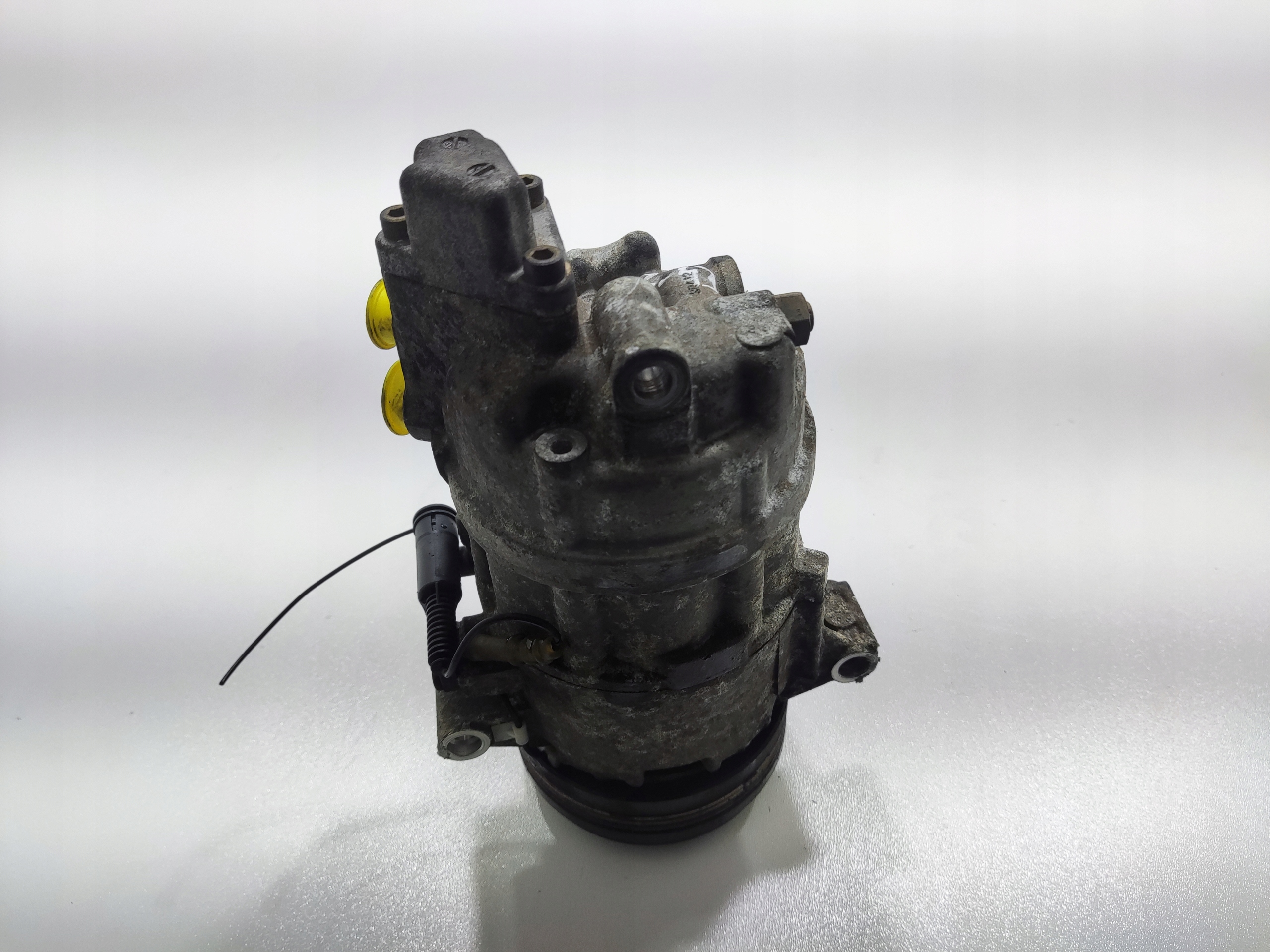 KOMPRESOR KLIMATIZACIE BMW Z4 E85 3.0 BENZIN 6905643 2002-2006