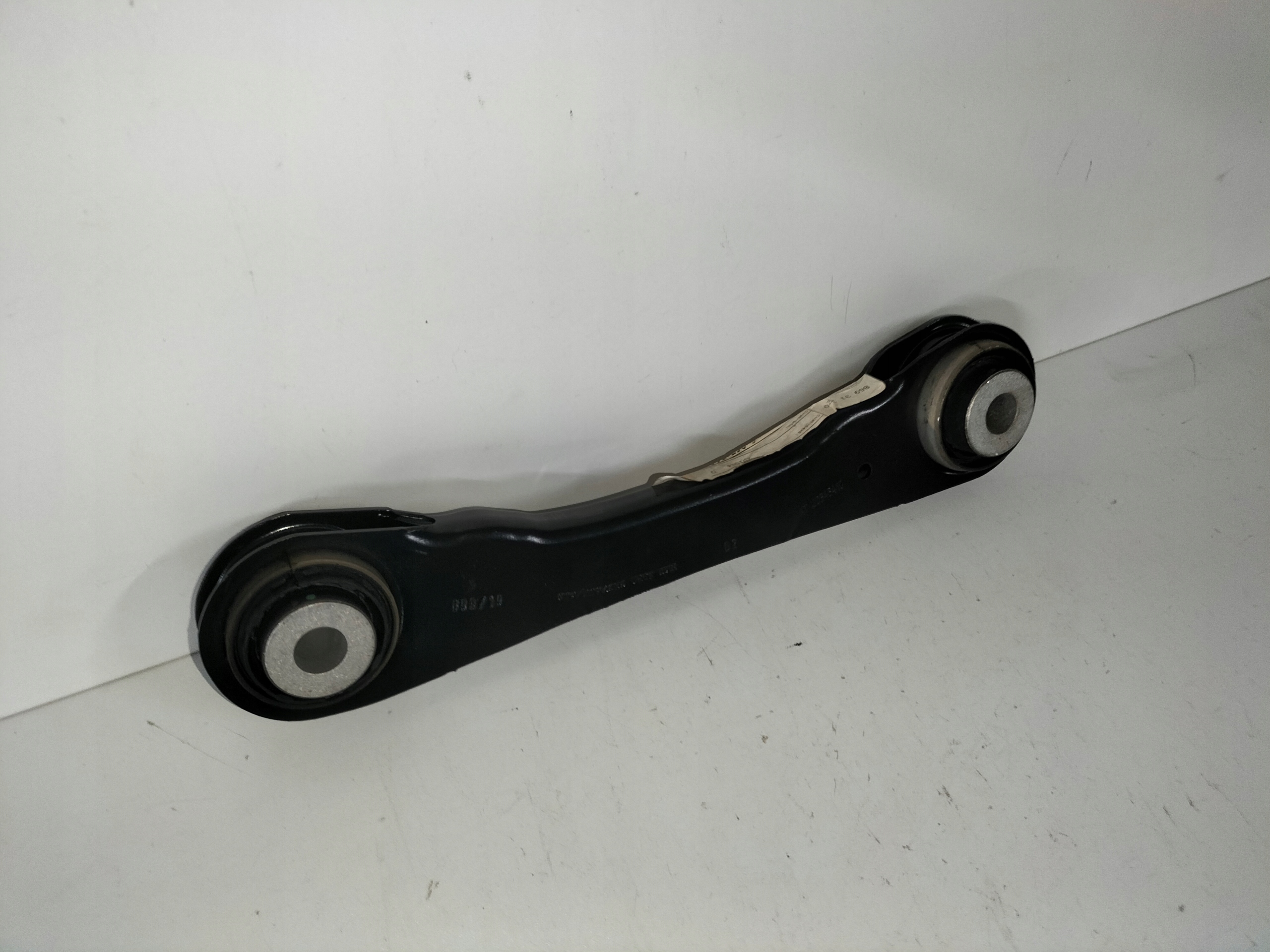 PRAVÉ ZADNÉ HORNÉ RAMENO BMW 5 G30 G31 F90 17-