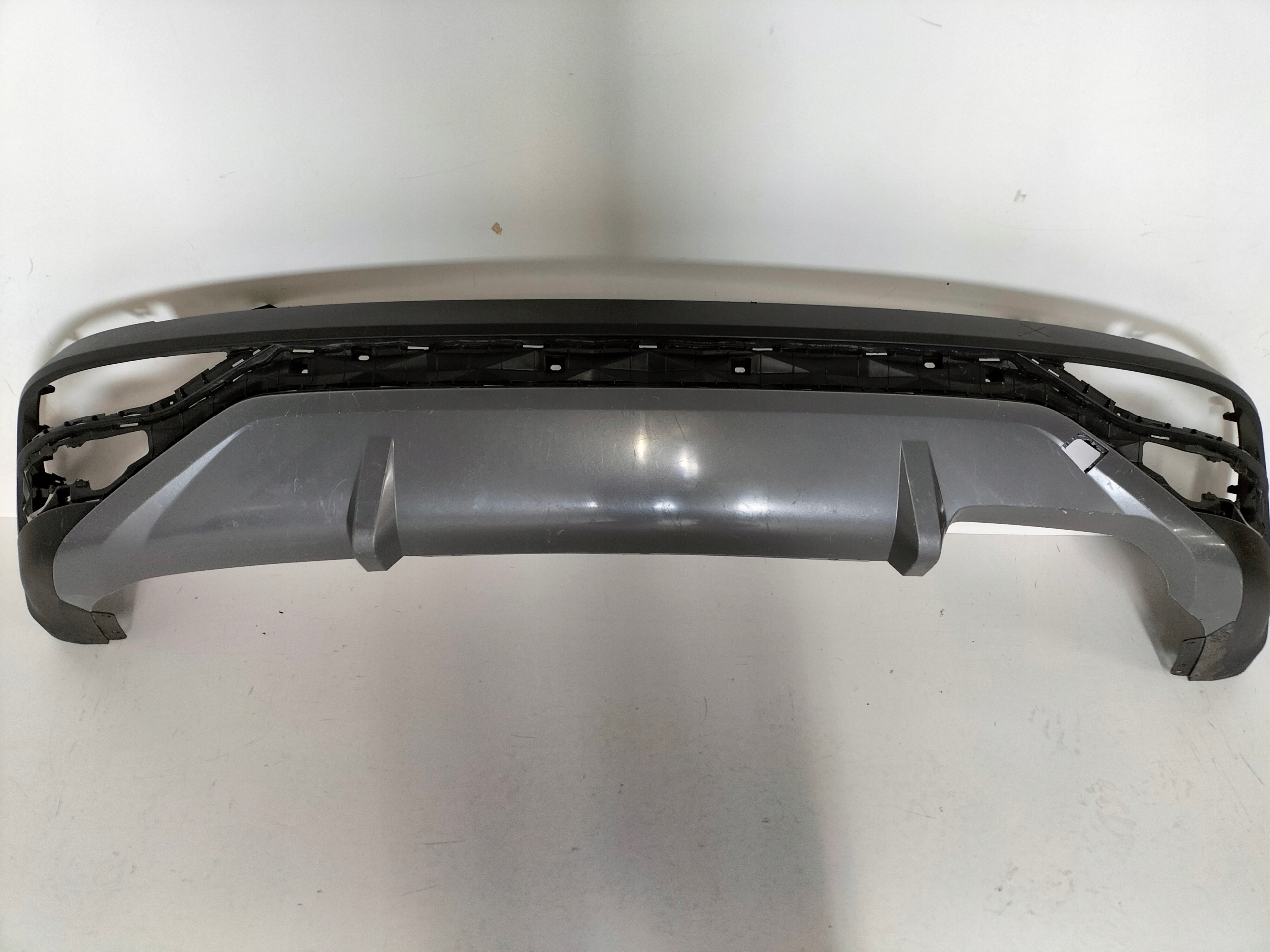ZADNÝ NÁRAZNÍK HYUNDAI TUCSON 4 IV 20-