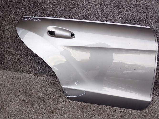 MERCEDES W218 218 CLS PRAVE ZADNE DVERE