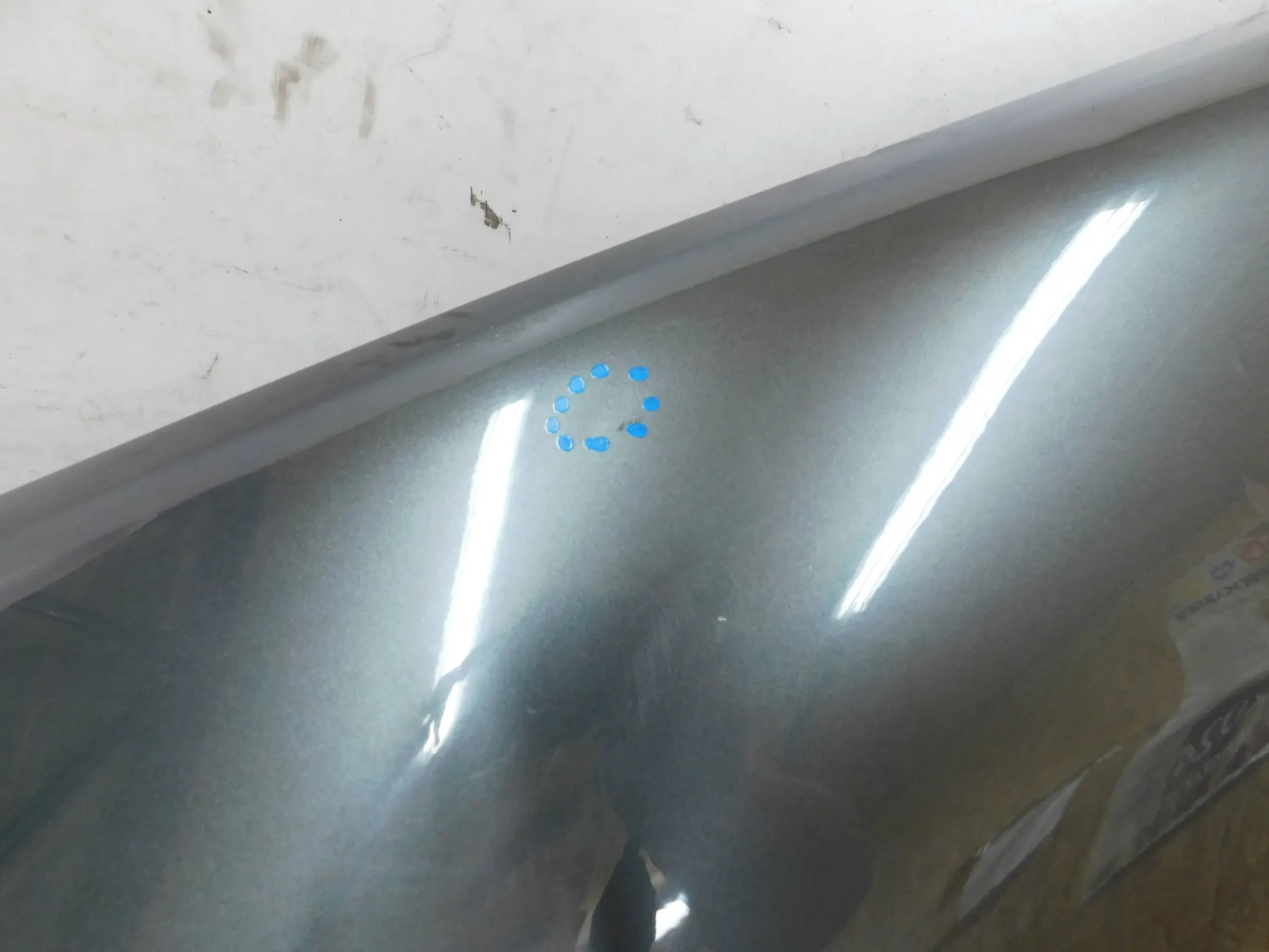 BLATNIK PREDNÝ LAVY BMW 3 E91 E90