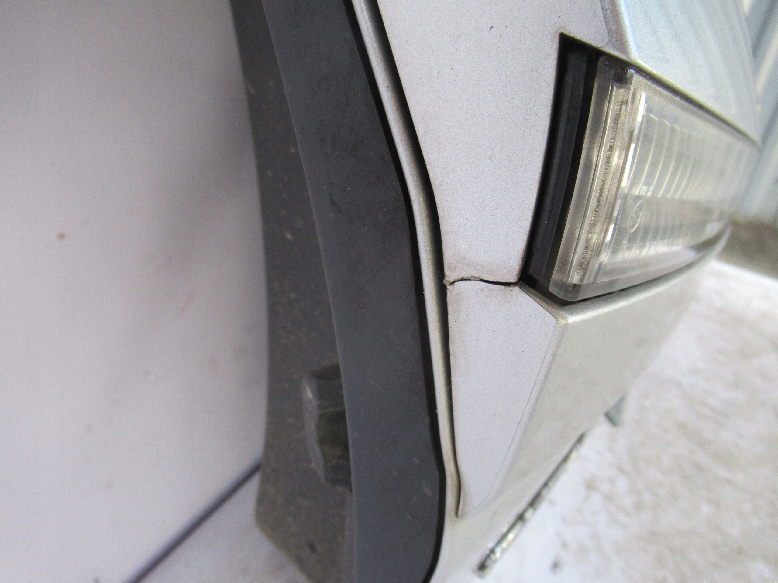ZADNÁ KAPOTA SUBARU OUTBACK III