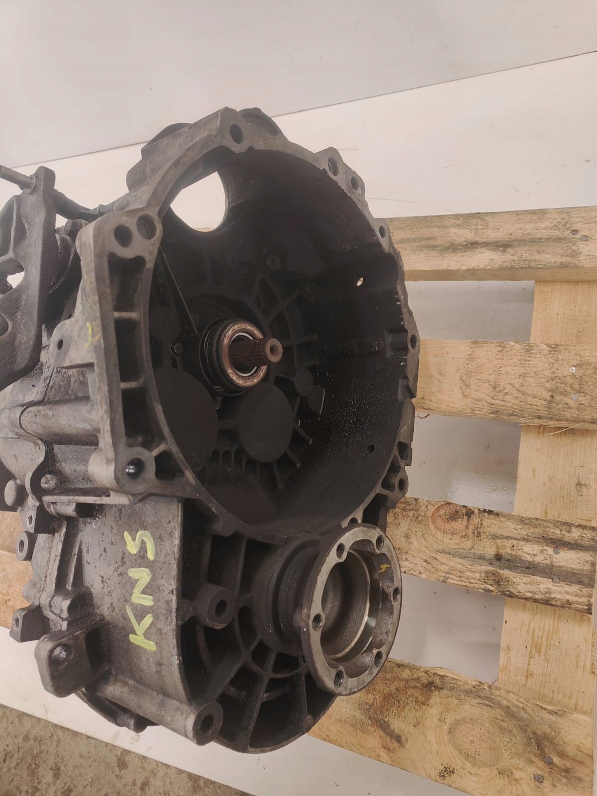 Volkswagen Audi 2.0 tdi oe KNS cba PREVODOVKA MANUALNA
