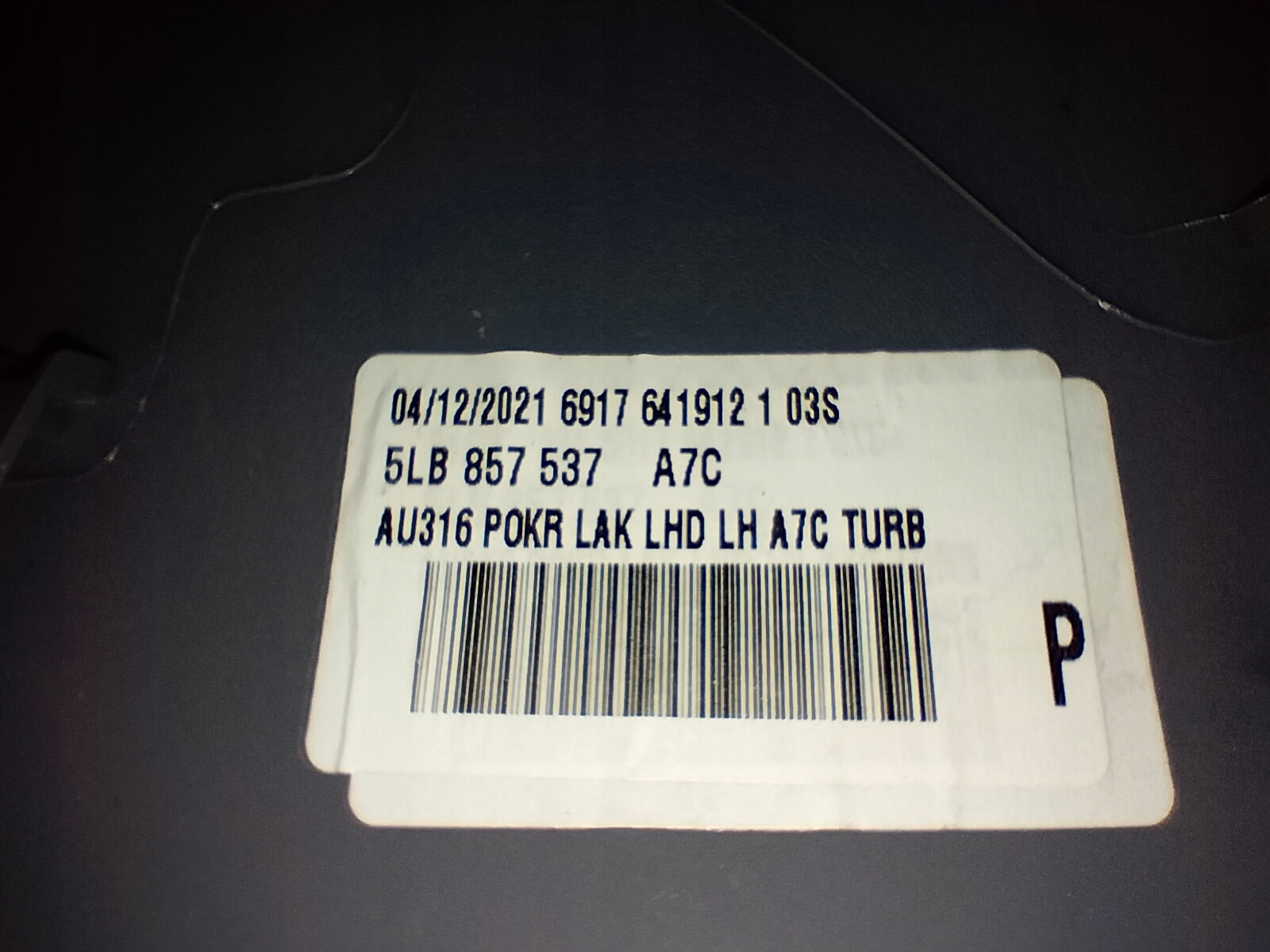 OBAL KRYT ĽAVÉHO ZRKADLA SKODA ENYAQ 21-