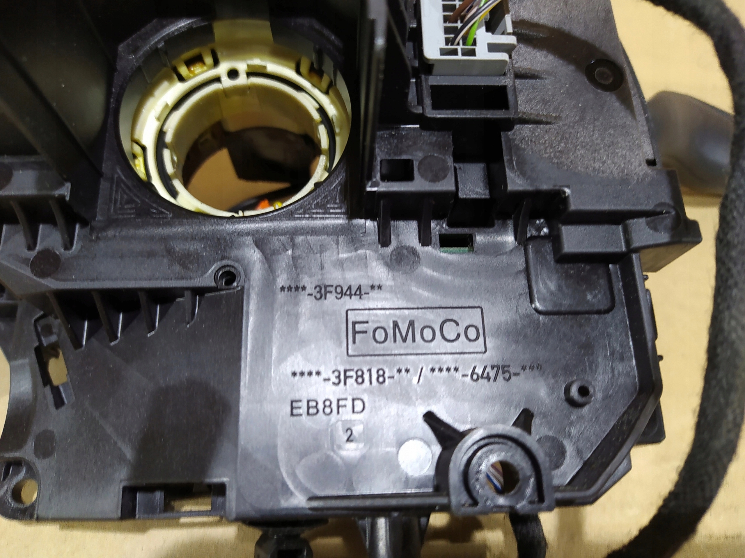 ford transit connect mk2 PÁČKY POD VOLANT