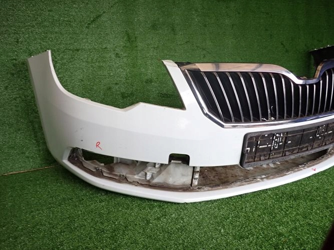 SKODA SUPERB II LIFT 13- PREDNÝ NÁRAZNÍK