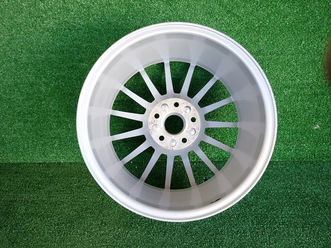 AUDI A4 B9 7,5Jx17 ET29 5×112 HLINIKOVY DISK ELEKTRON