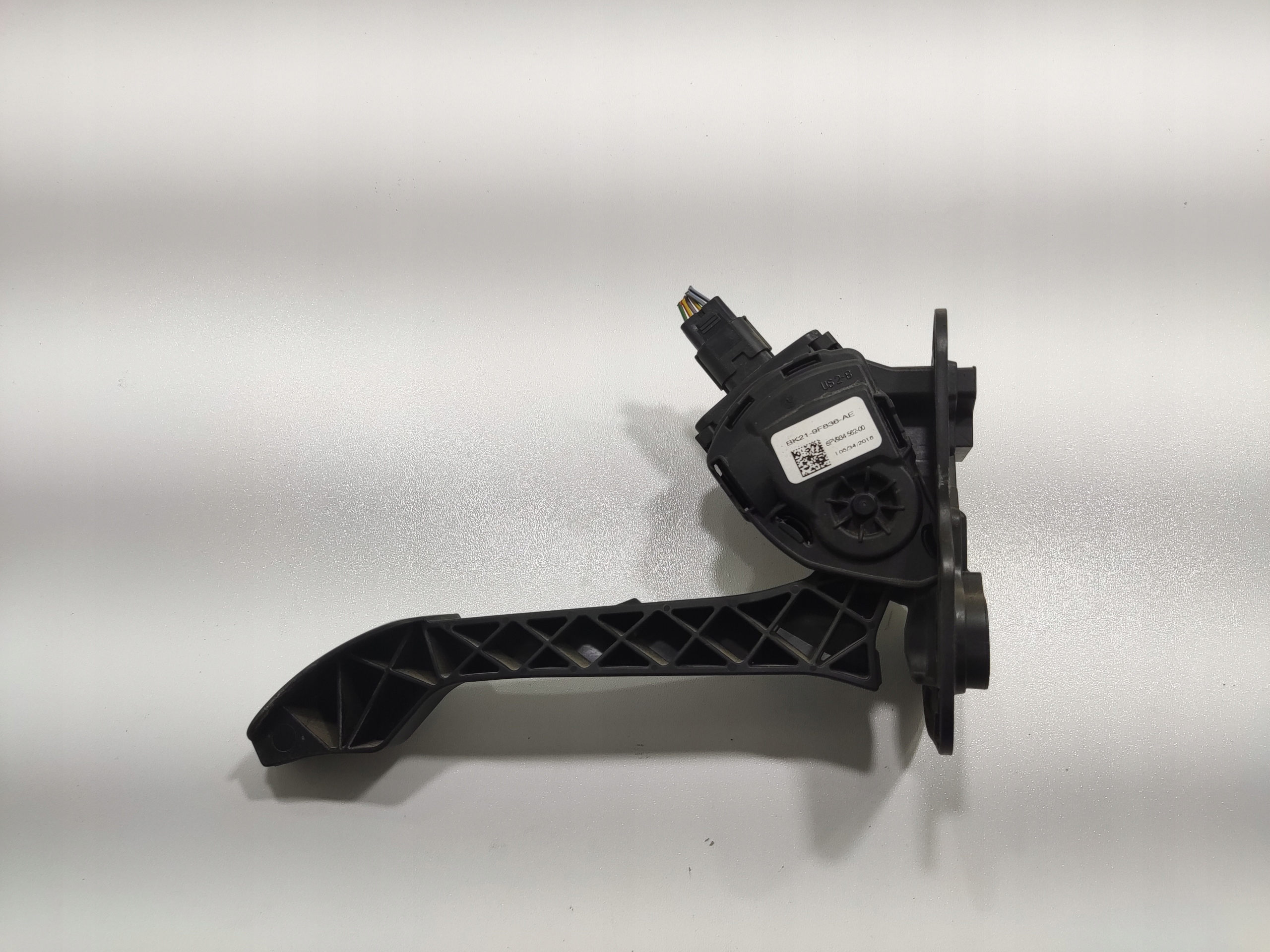 PLYNOVY PEDAL FORD TRANSIT CUSTOM MK1 2017-2023 LIFT BK21-9F836-AE