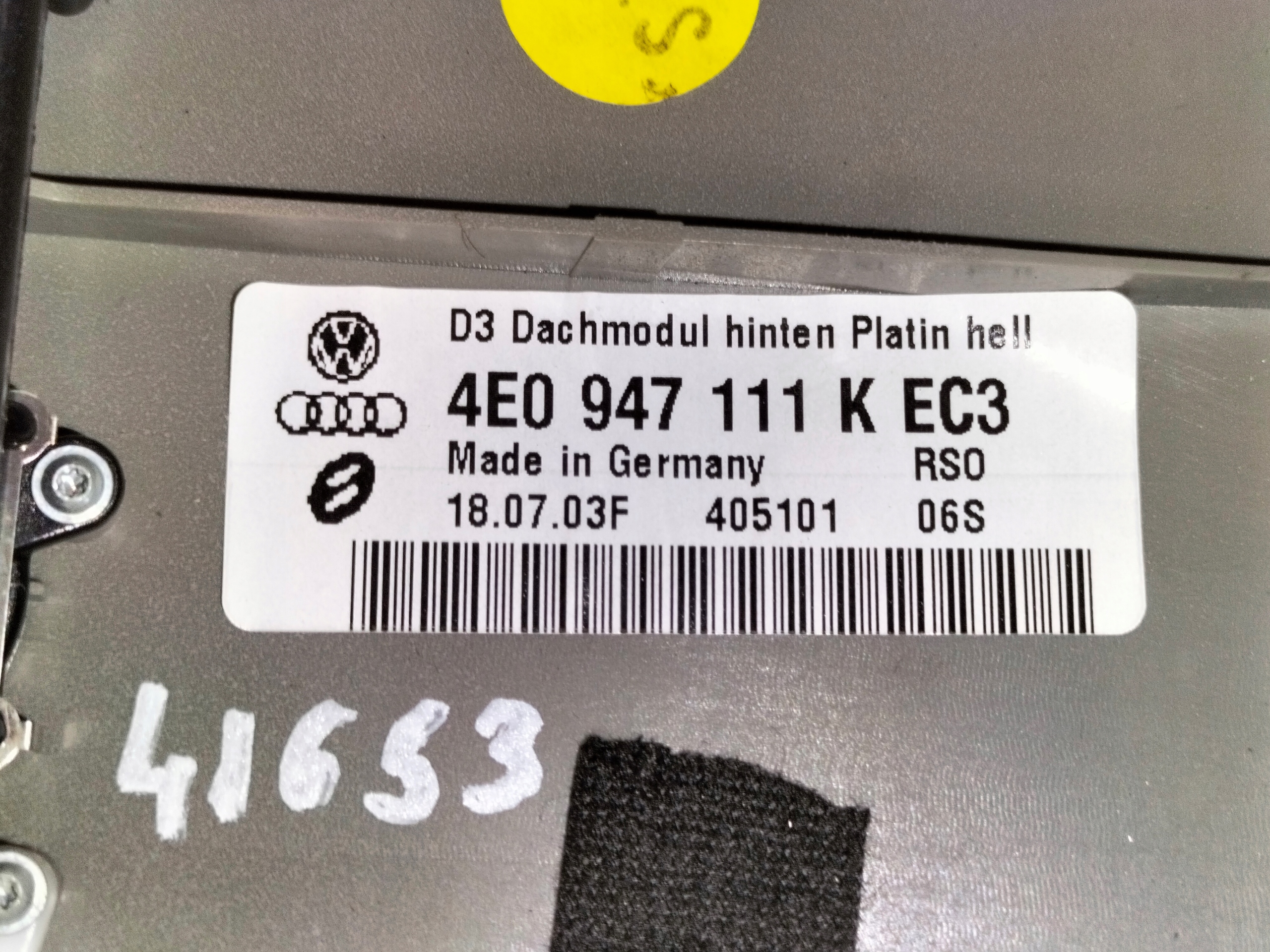 OSVETLENIE OSVETLENIE INTERIERU AUDI A8 D3 03-