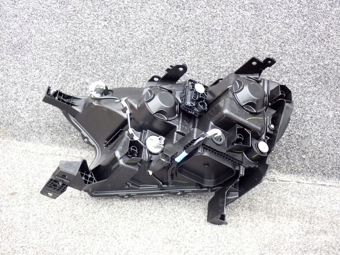 FORD RANGER IV LED LIFT 18- PRAVE PREDNE SVETLO