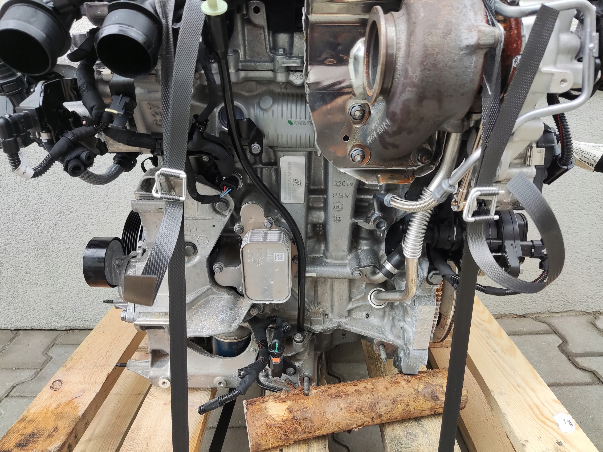 KOMPLETNÝ MOTOR TURBO PEUGEOT 208 II 1.2 THP HN09 10Z1AM