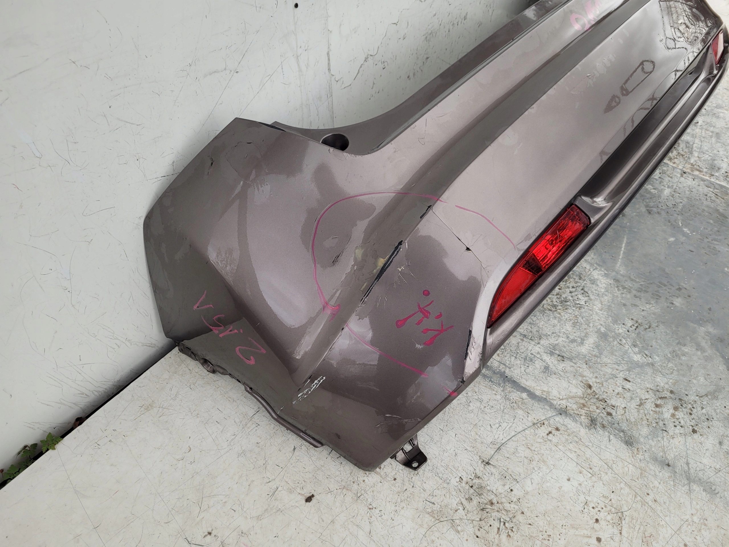 HONDA CIVIC IX HB NÁRAZNÍK ZADNÝ NÁRAZNÍK